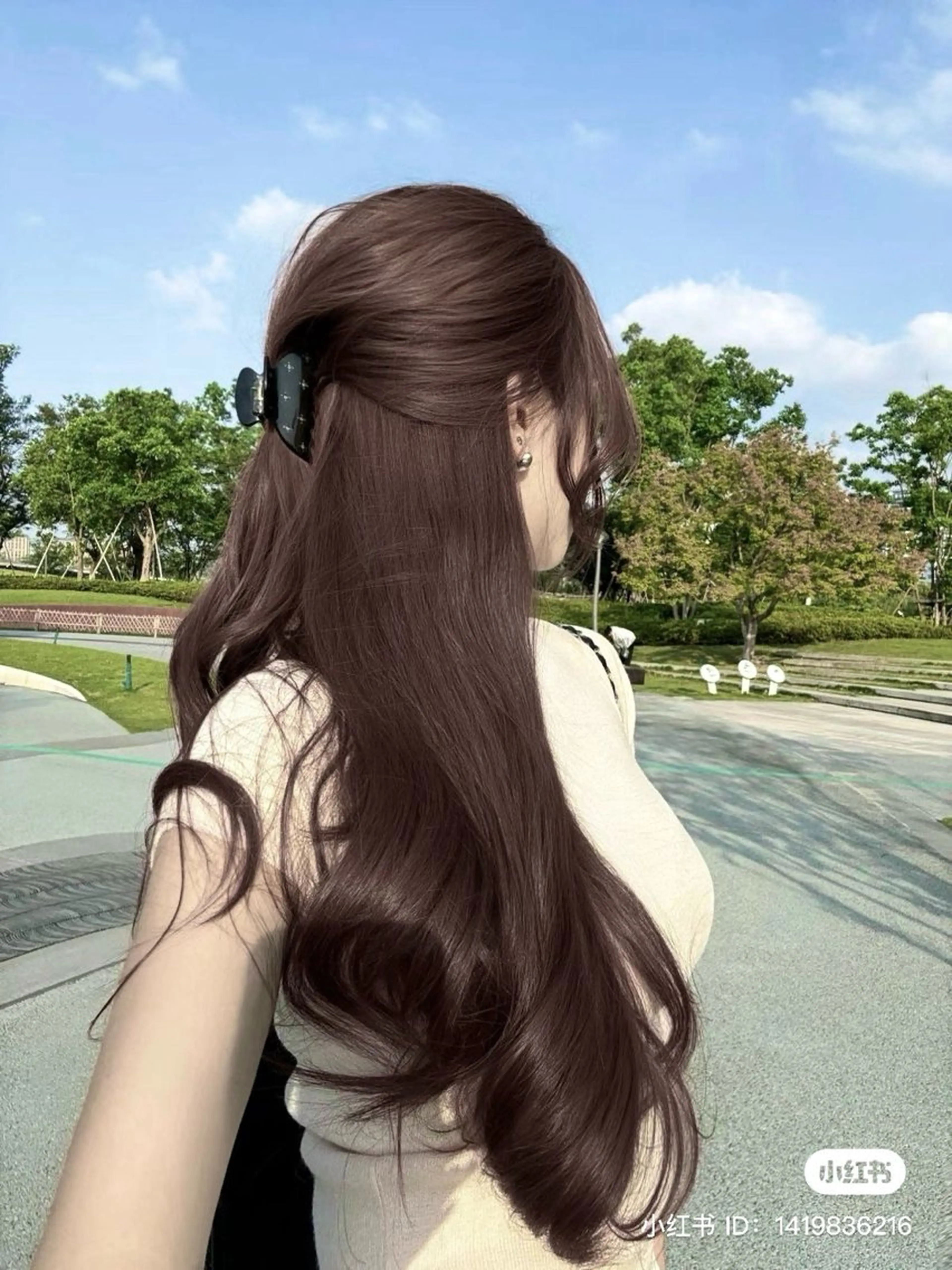 ロング カラー ヘアアレンジ ブリーチ ピンクカラー パープルカラー ヘアカラー トリートメント ヘアセット 💎韓国/ レイヤー カット/ 暖色🫧のヘアスタイル