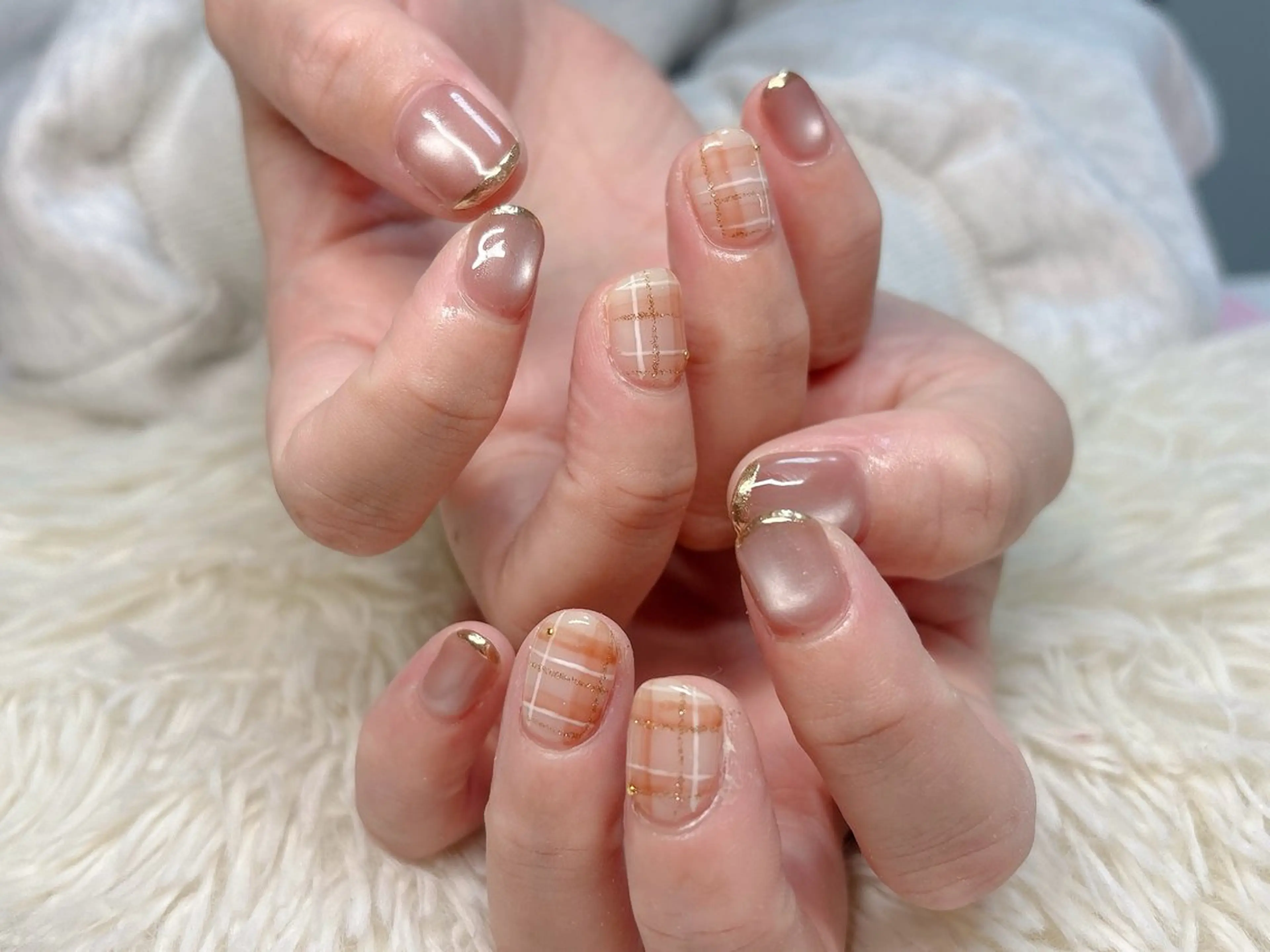 ネイル ハンドネイル パッチリオメメ Lianaのネイルデザイン