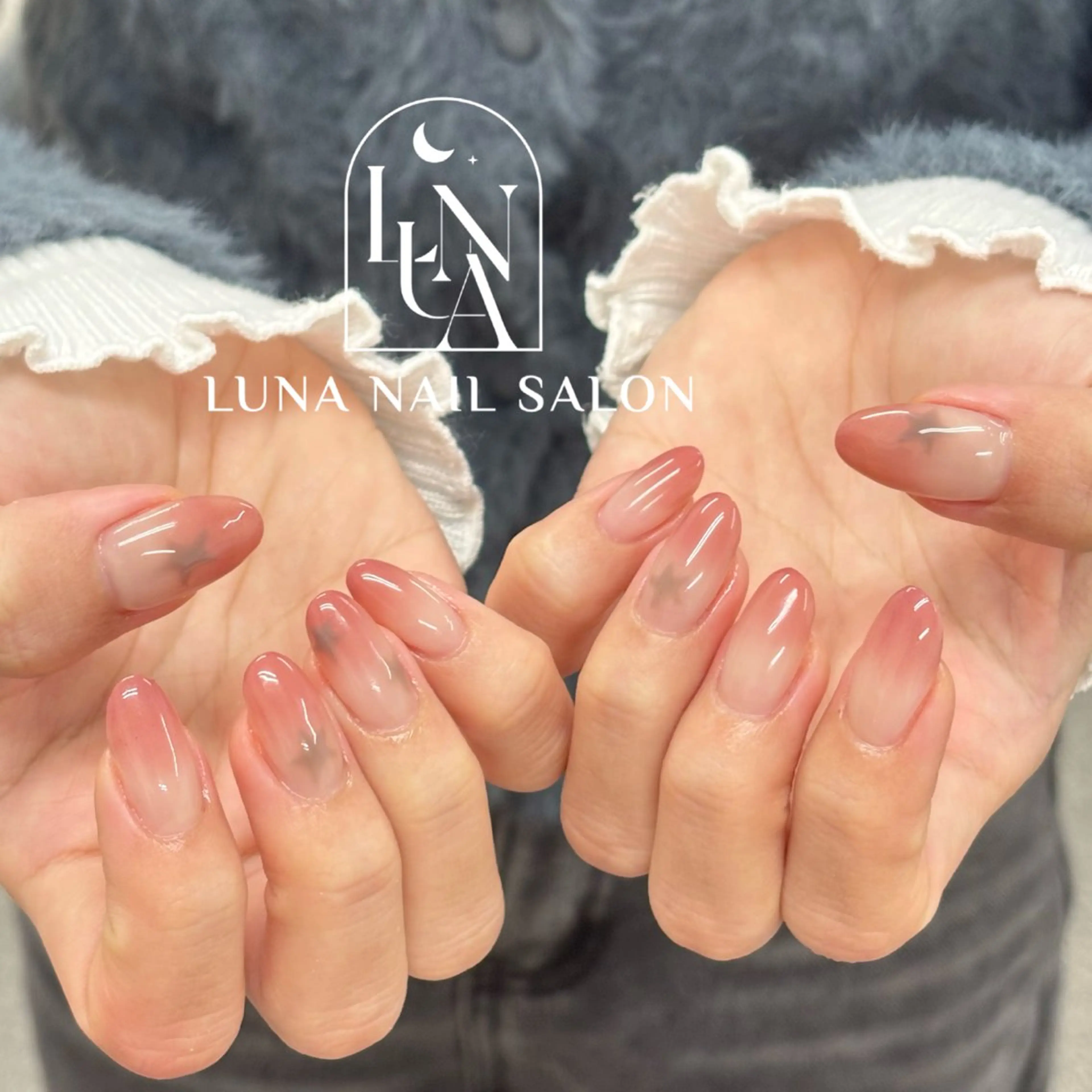 ネイル アートネイル フレンチネイル ジェルネイル ガラスフレンチ 韓国ネイル ハンドネイル ハンドケア LUNA Nail salon💕のネイルデザイン