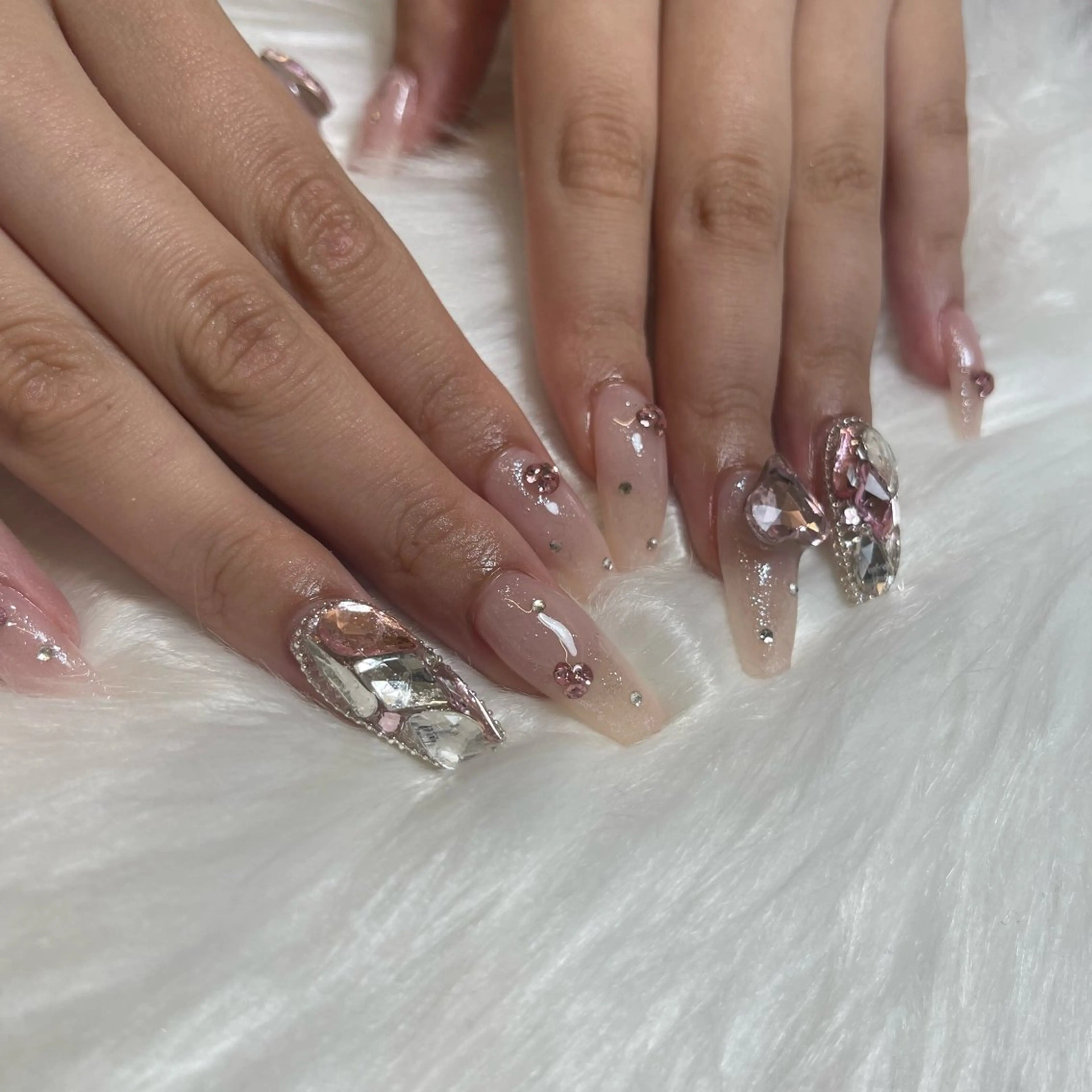 ネイル 🧁fein. nana🩵のネイルデザイン