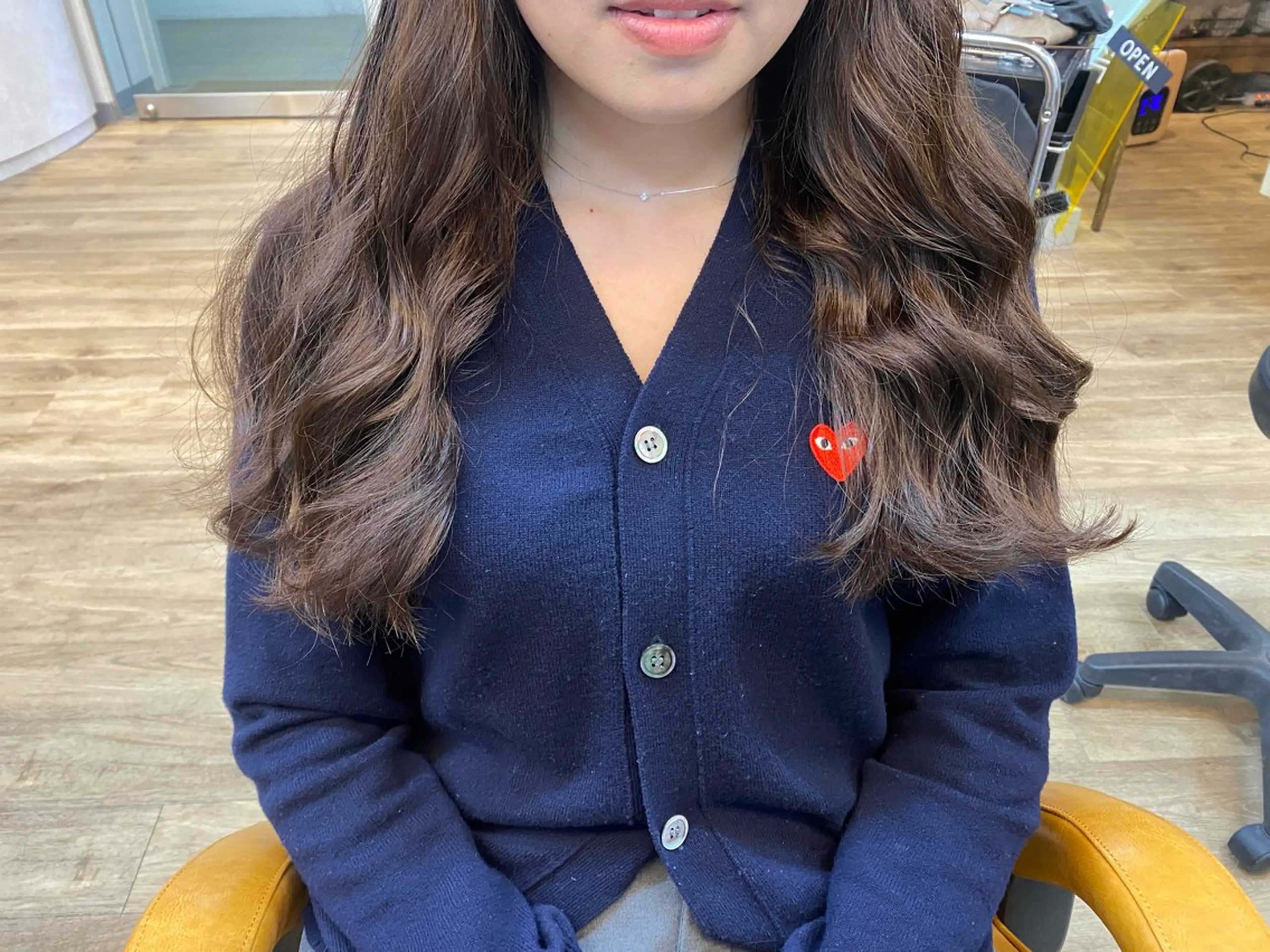 ⚠️説明欄必読⚠️🩶【似合わせカット】+【コテ巻き風デジタルパーマ】+【トリートメント】🩶の写真