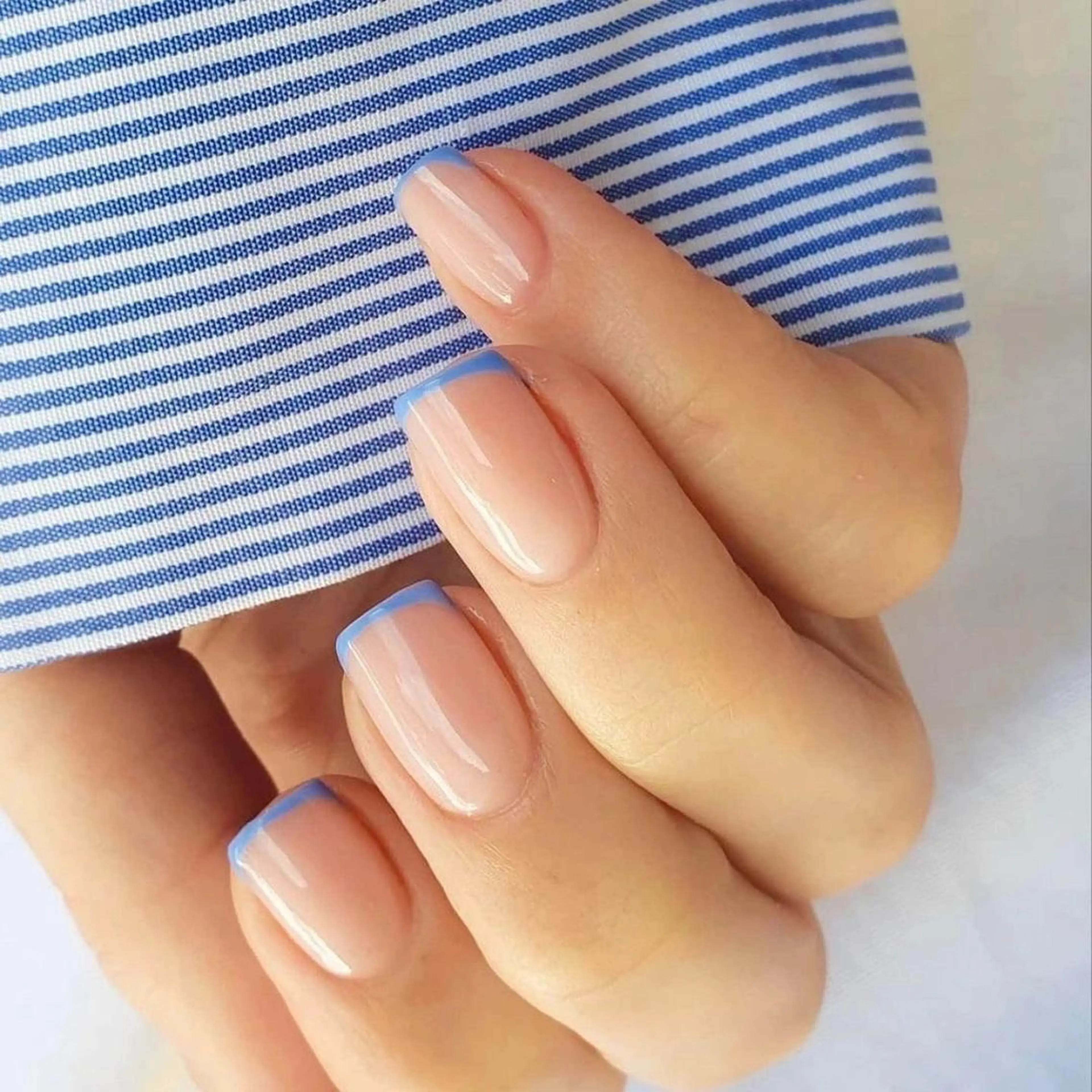 ネイル 🦋ネイルサロン ブラン🌈ゆりのネイルデザイン