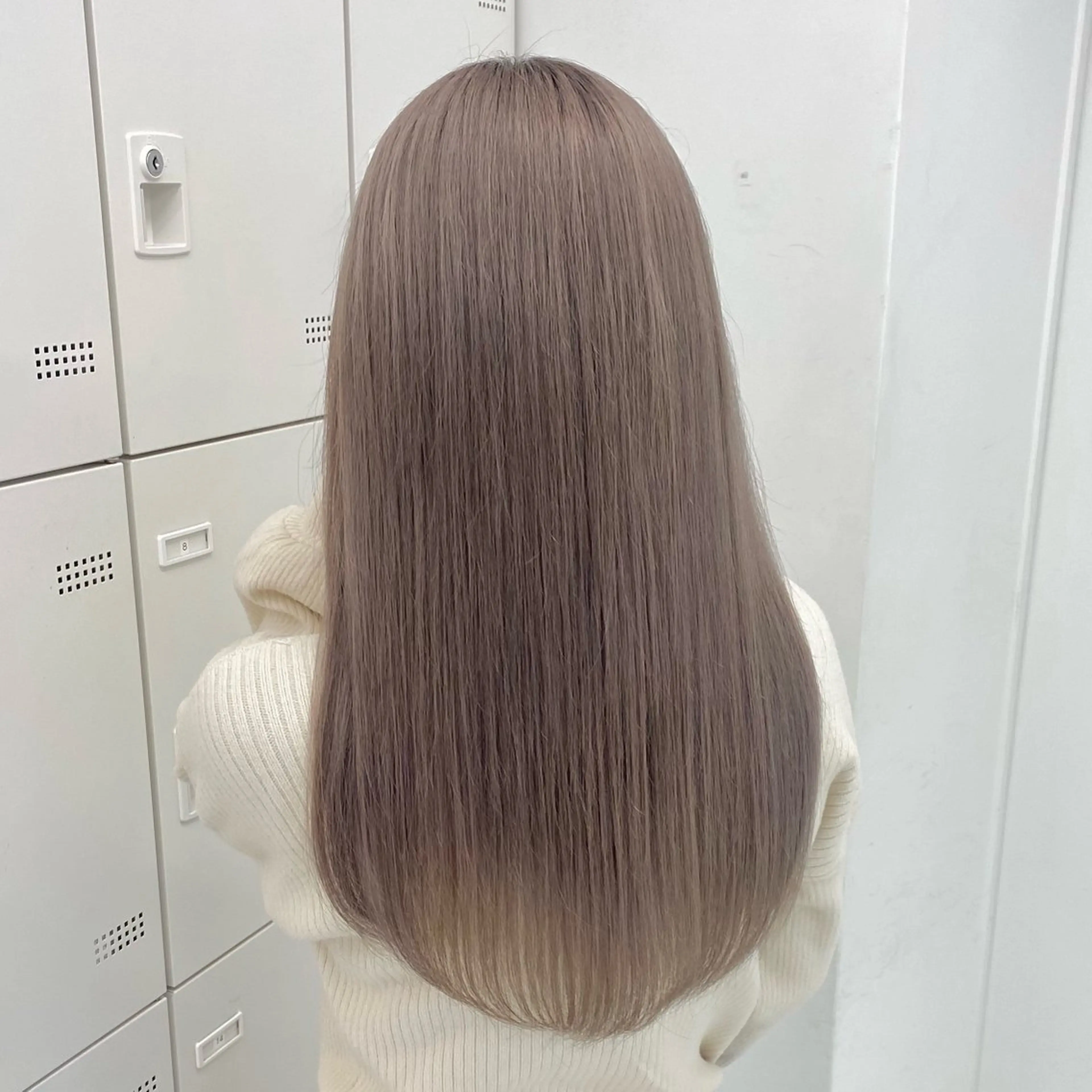 ロング 🩷暖色カラー🩷 BONのヘアスタイル