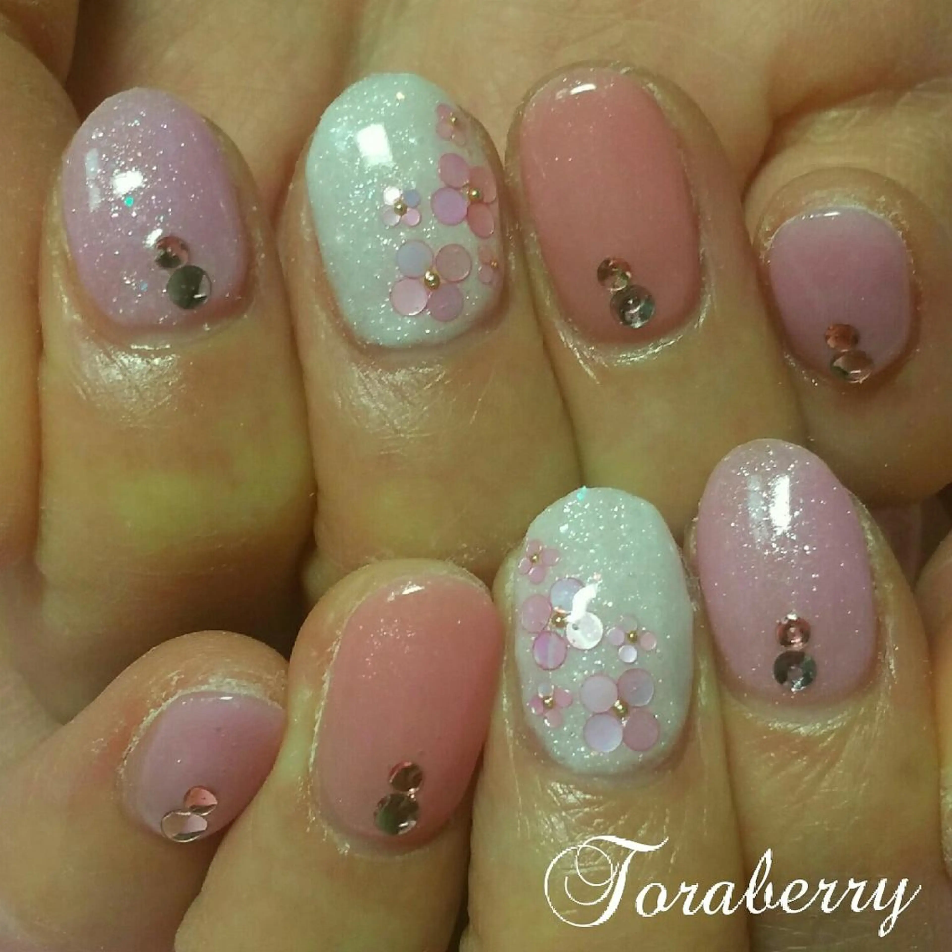 ネイル ハンドネイル ネイリスト なつみのネイルデザイン