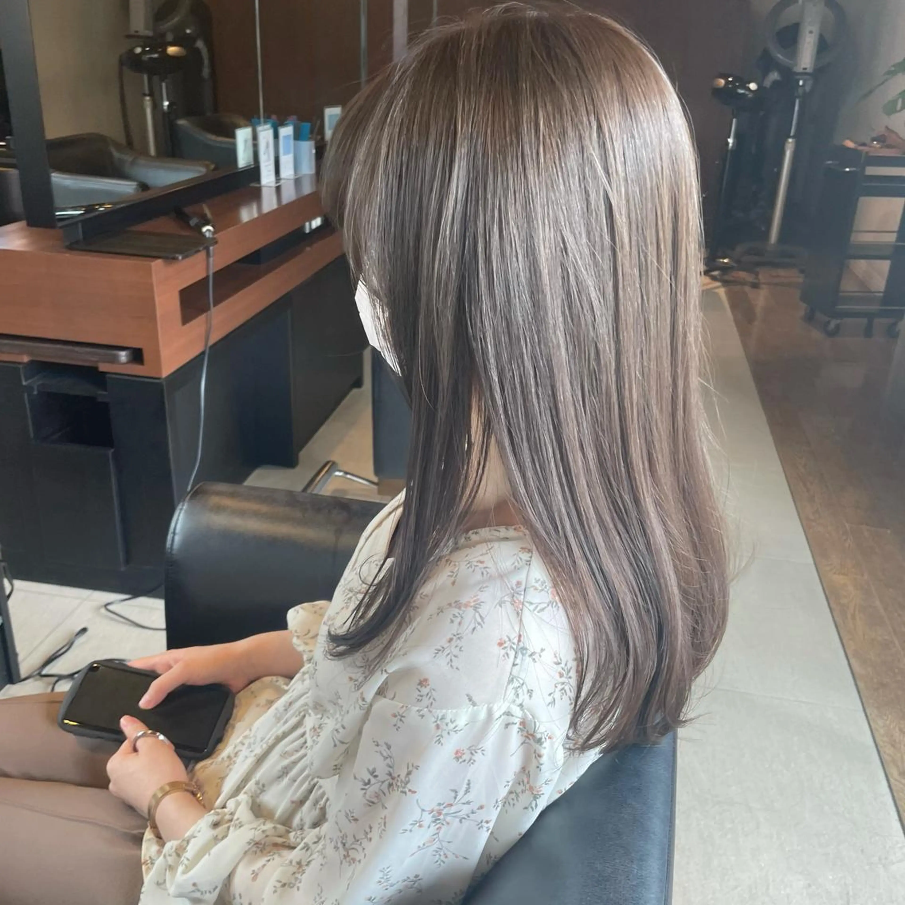 ロング ショート・ボブ 中村俊哉のヘアスタイル