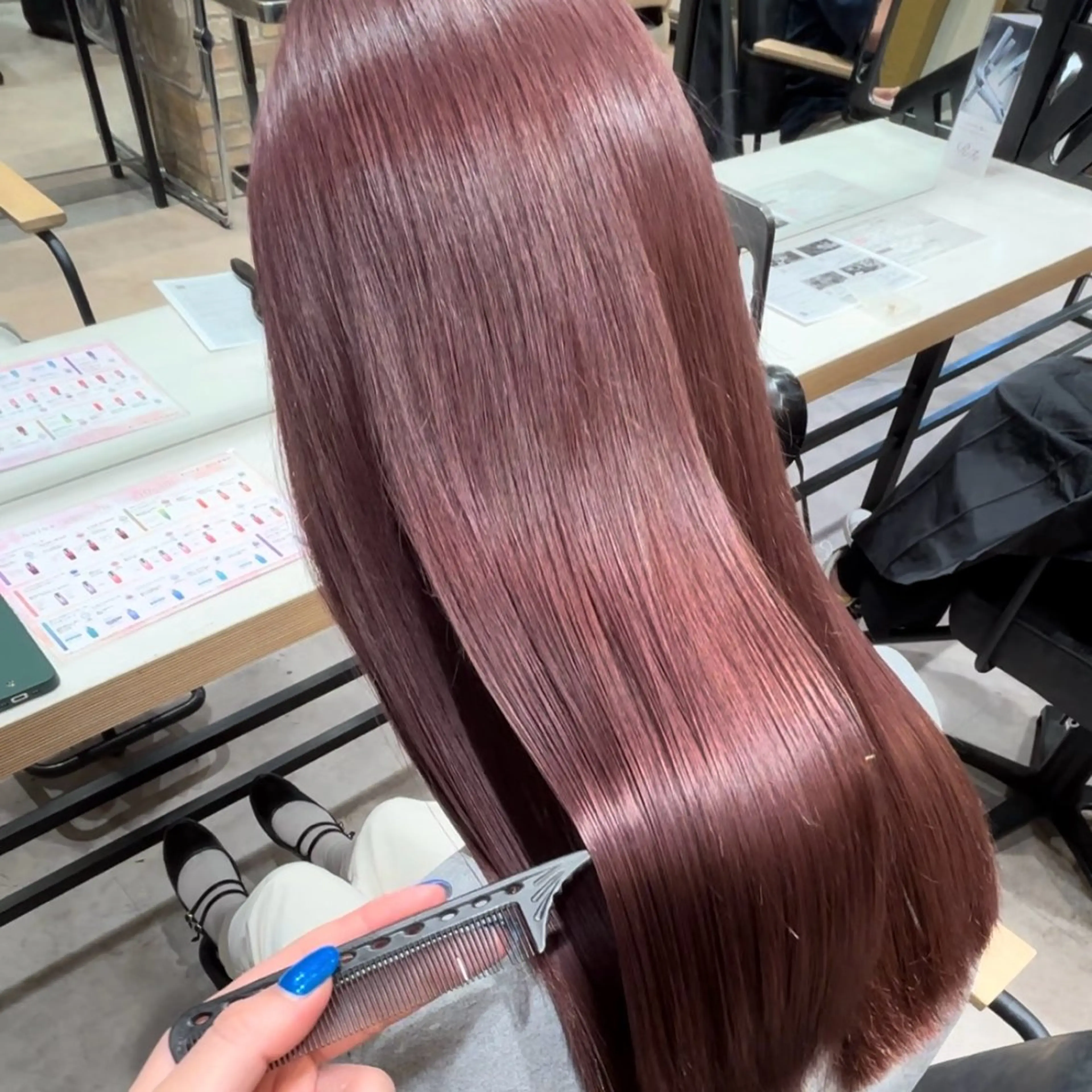 セミロング カラー KEEN吉祥寺所属・ハイトーンレイヤー 吉祥寺/nana🎀のヘアスタイル