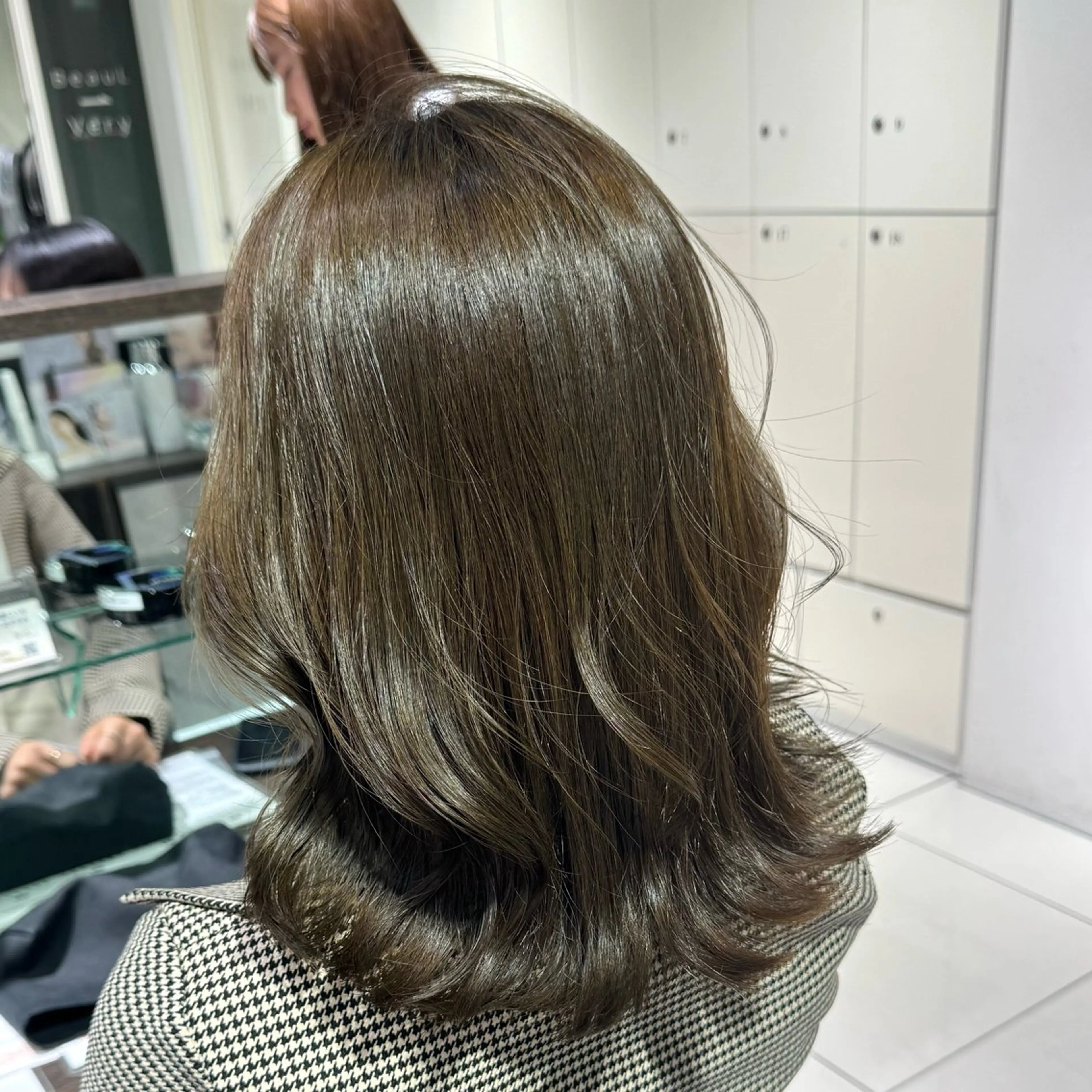 ロング カラー ヘアアレンジ ヘアカラー ブリーチなしカラー /ベージュ/安形翔のヘアスタイル