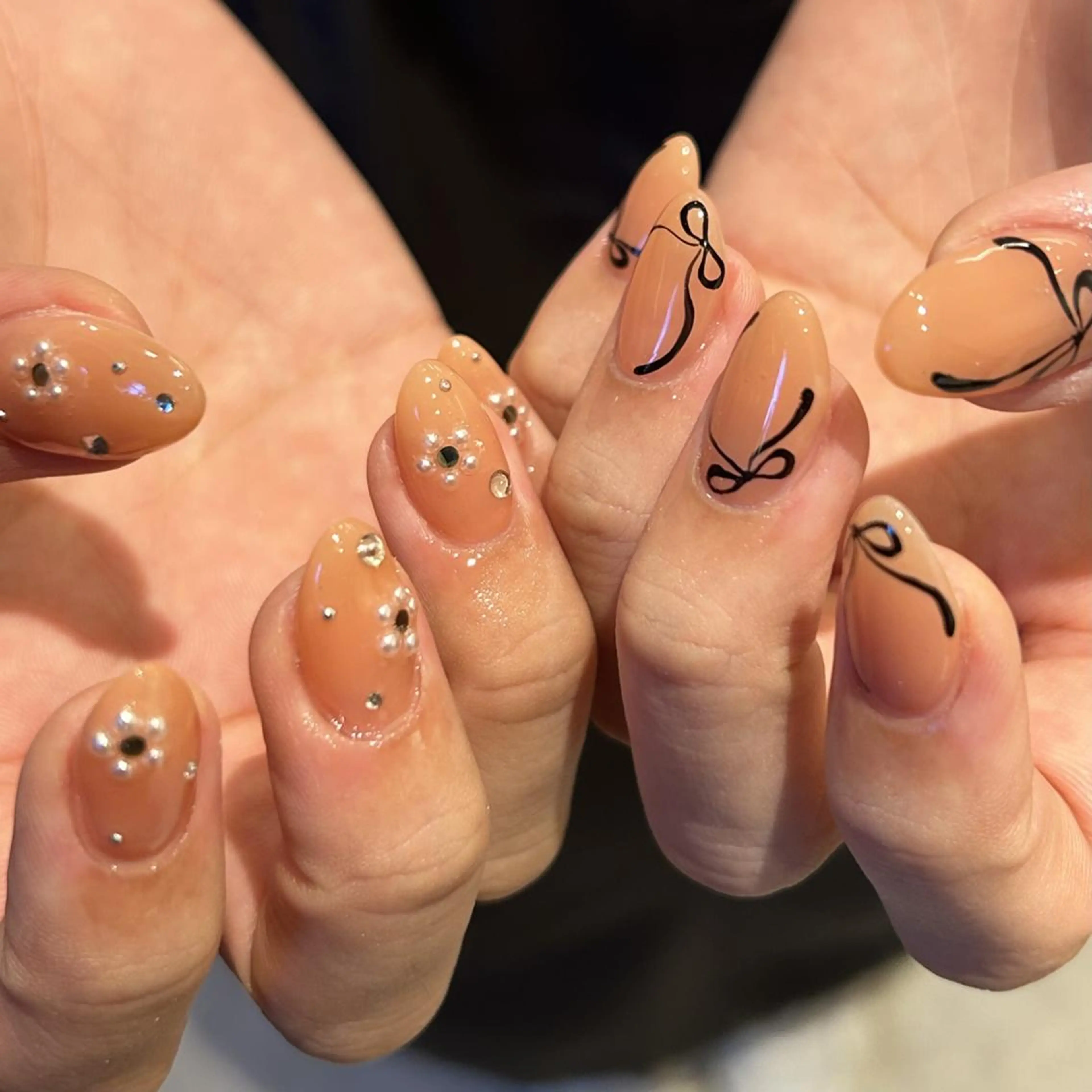 ネイル オーロラネイル ジェルネイル 氷ネイル・うるうるネイル 韓国ネイル ミラーネイル ハンドネイル nails TOKYOのネイルデザイン