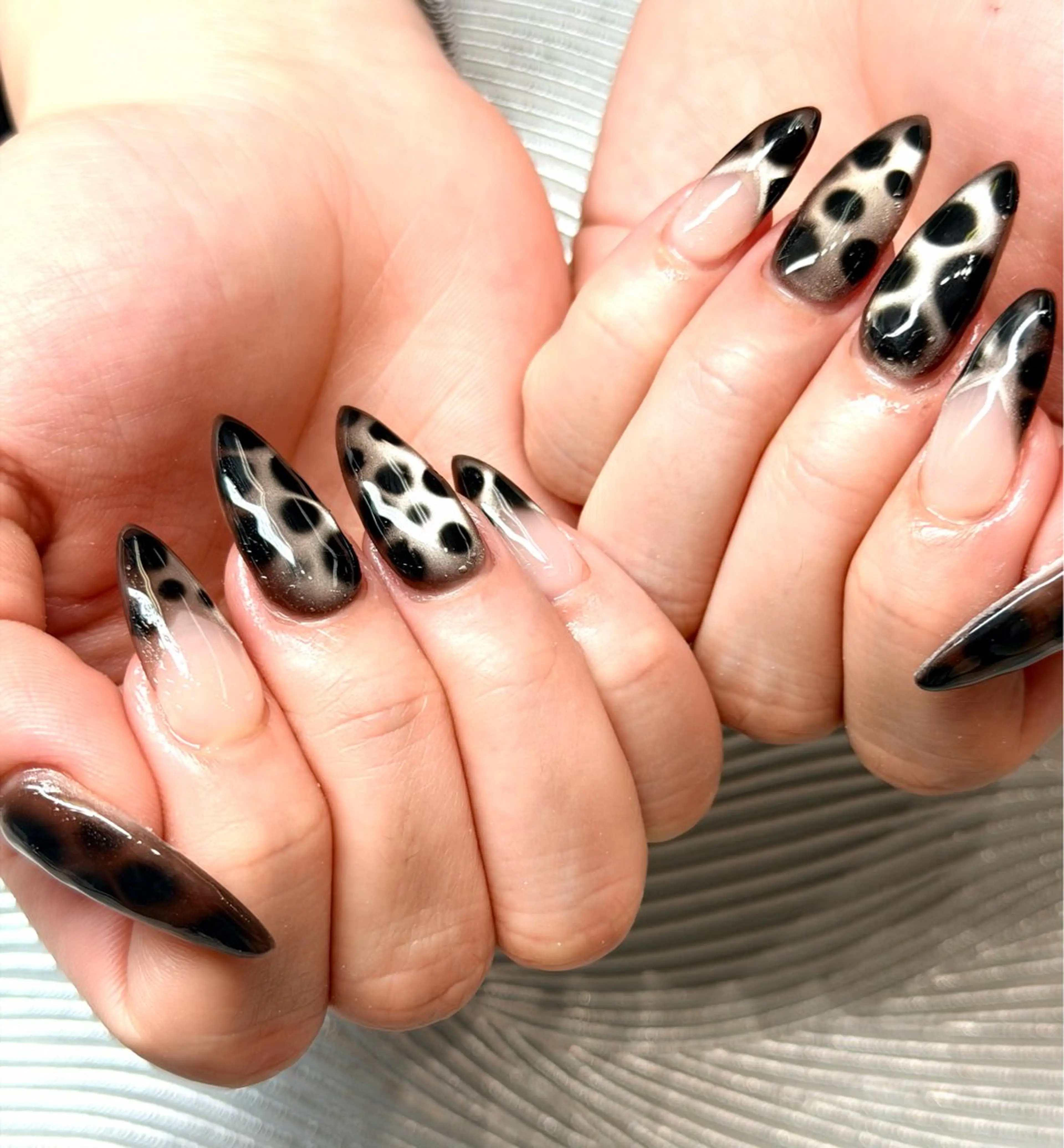 カラー RUBY NAIL& BEAUTY SPAのネイルデザイン