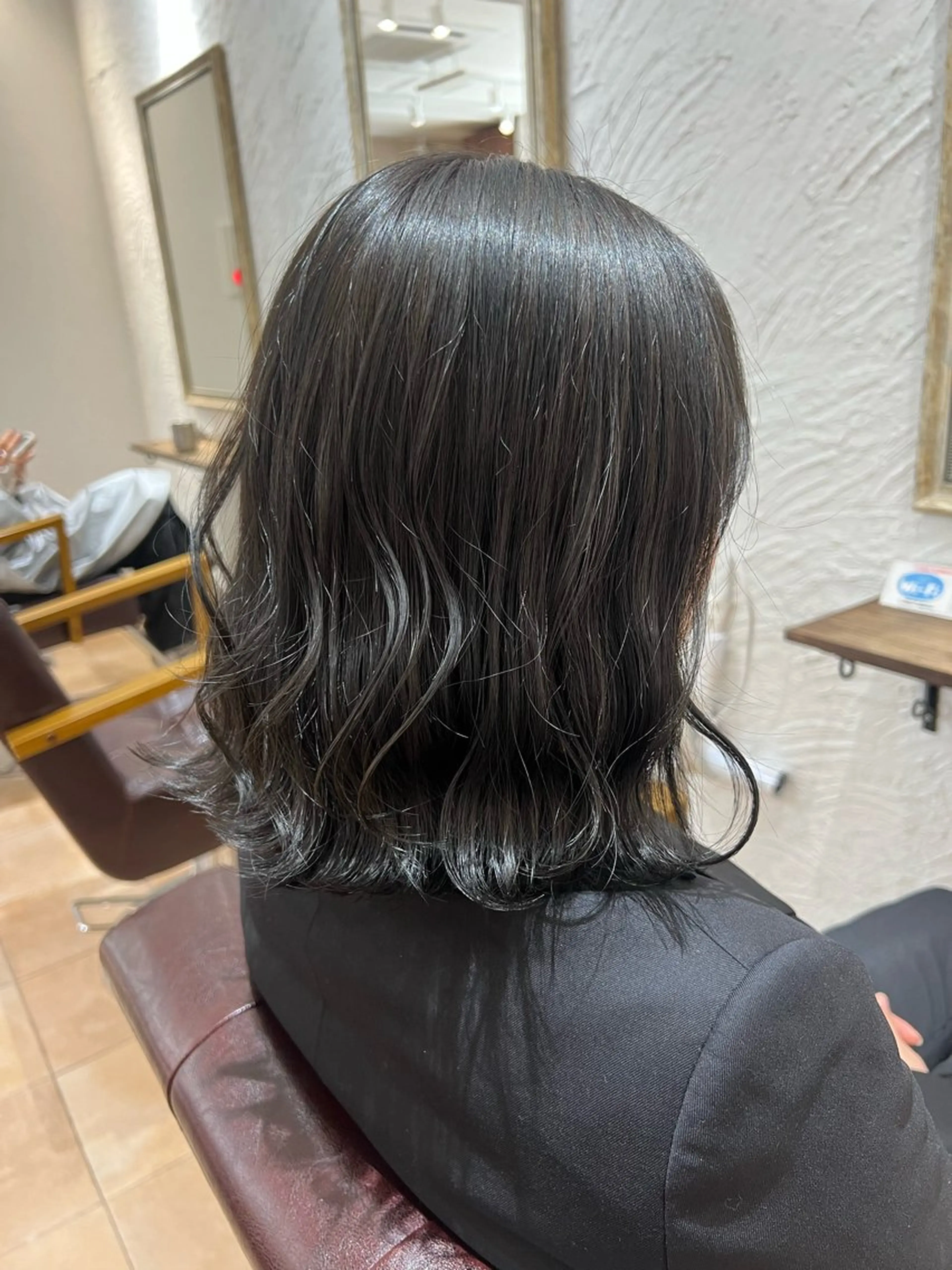 ミディアム カラー 🥀韓国ヘア🥀 宮津真菜のヘアスタイル