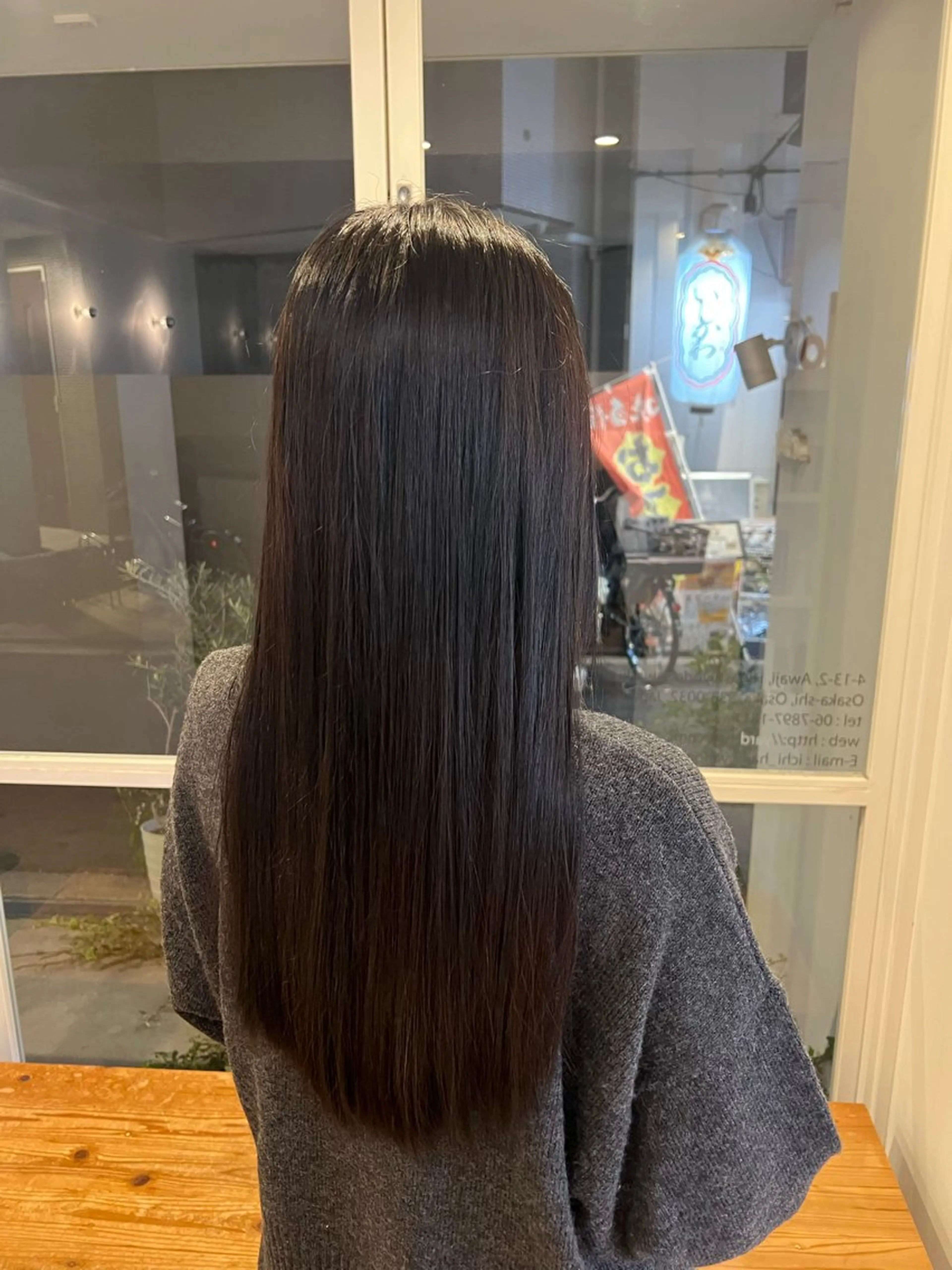 カラー 黒髪 透明感カラー 森崎 優菜のヘアスタイル