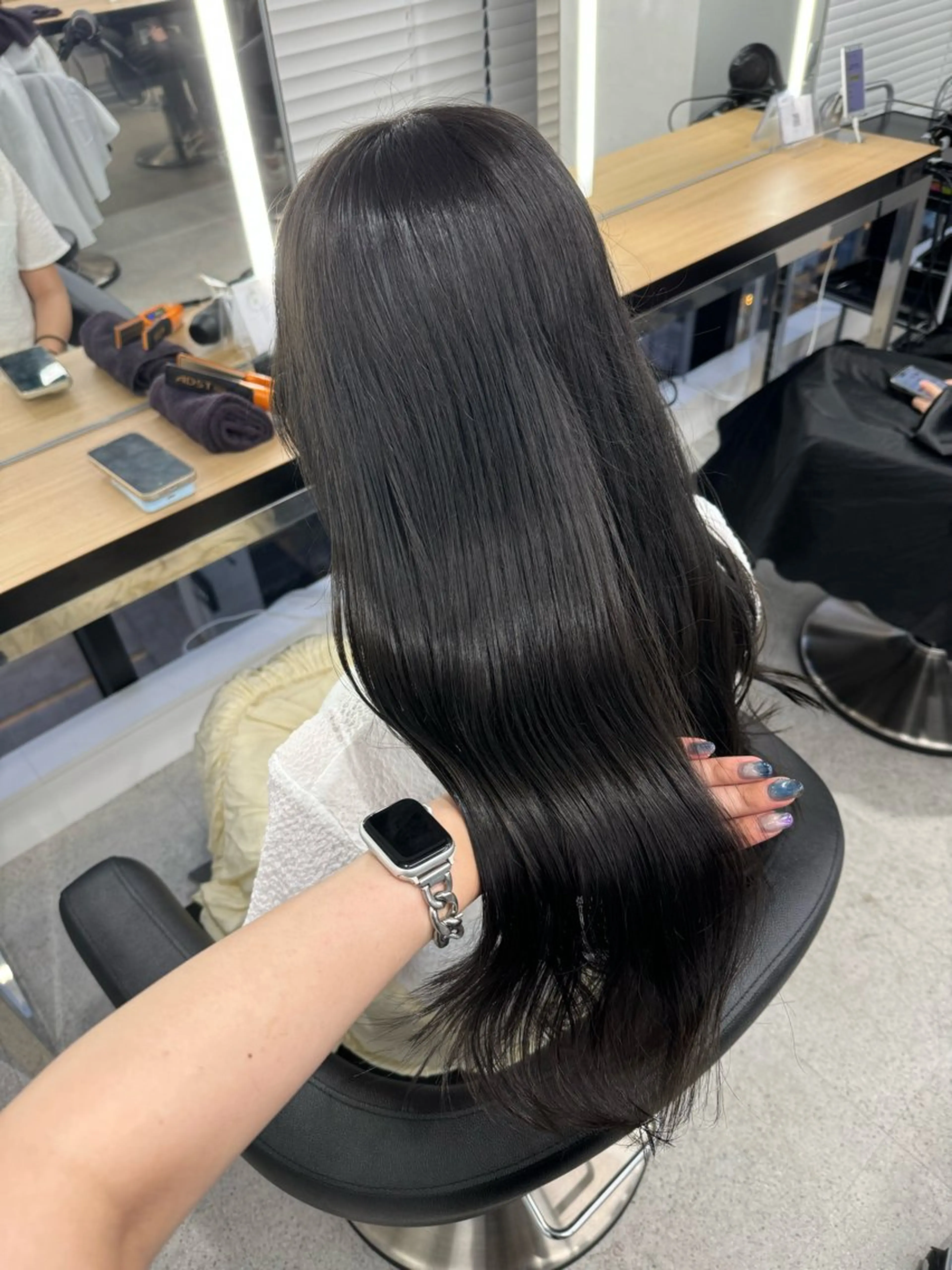 ロング カラー カット ヘアカラー トリートメント 暗髪🩶ラベンダー/ ブルー/ユウナ🤍のヘアスタイル