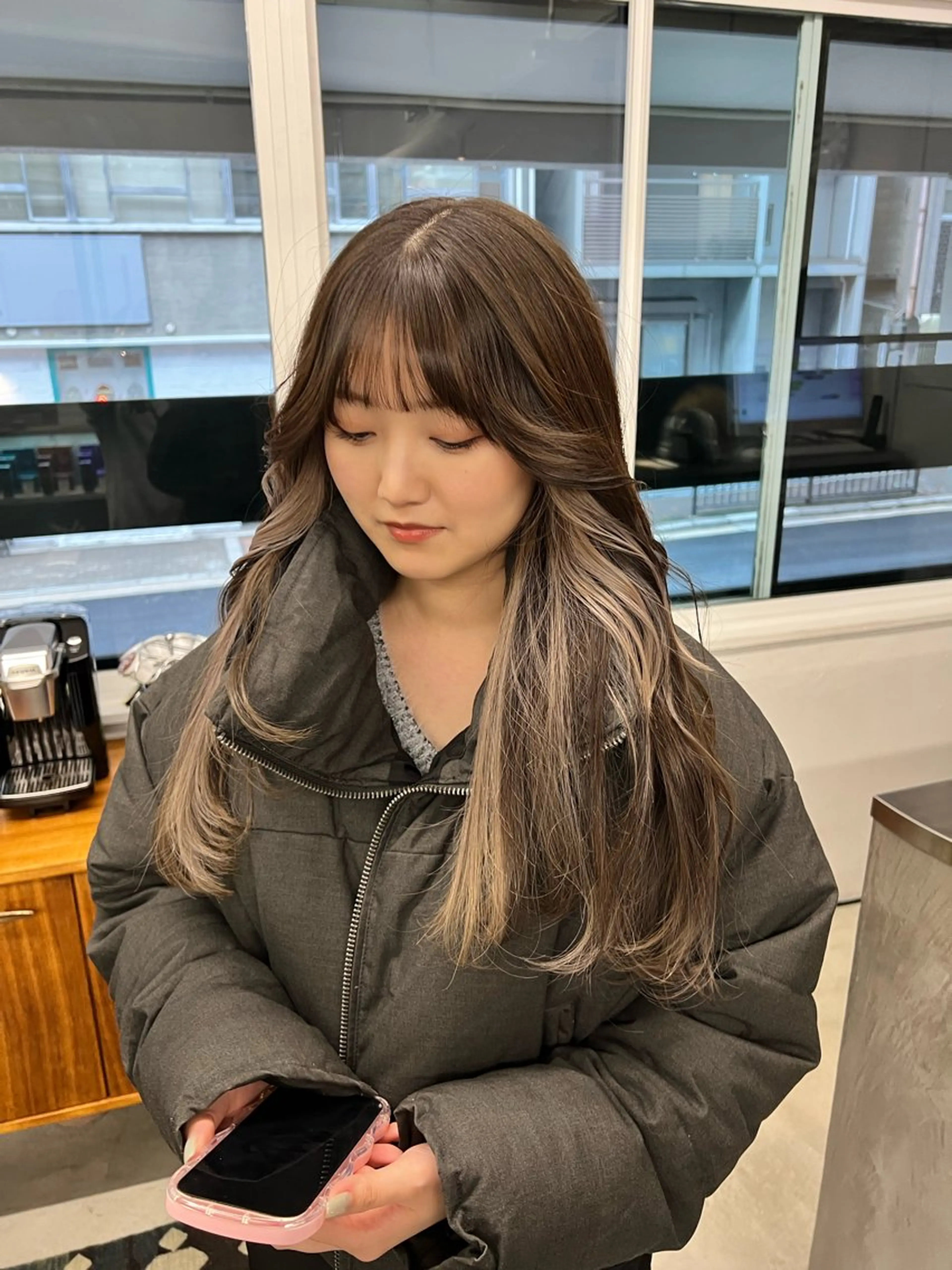 セミロング INORI /フェイスレイヤーのヘアスタイル