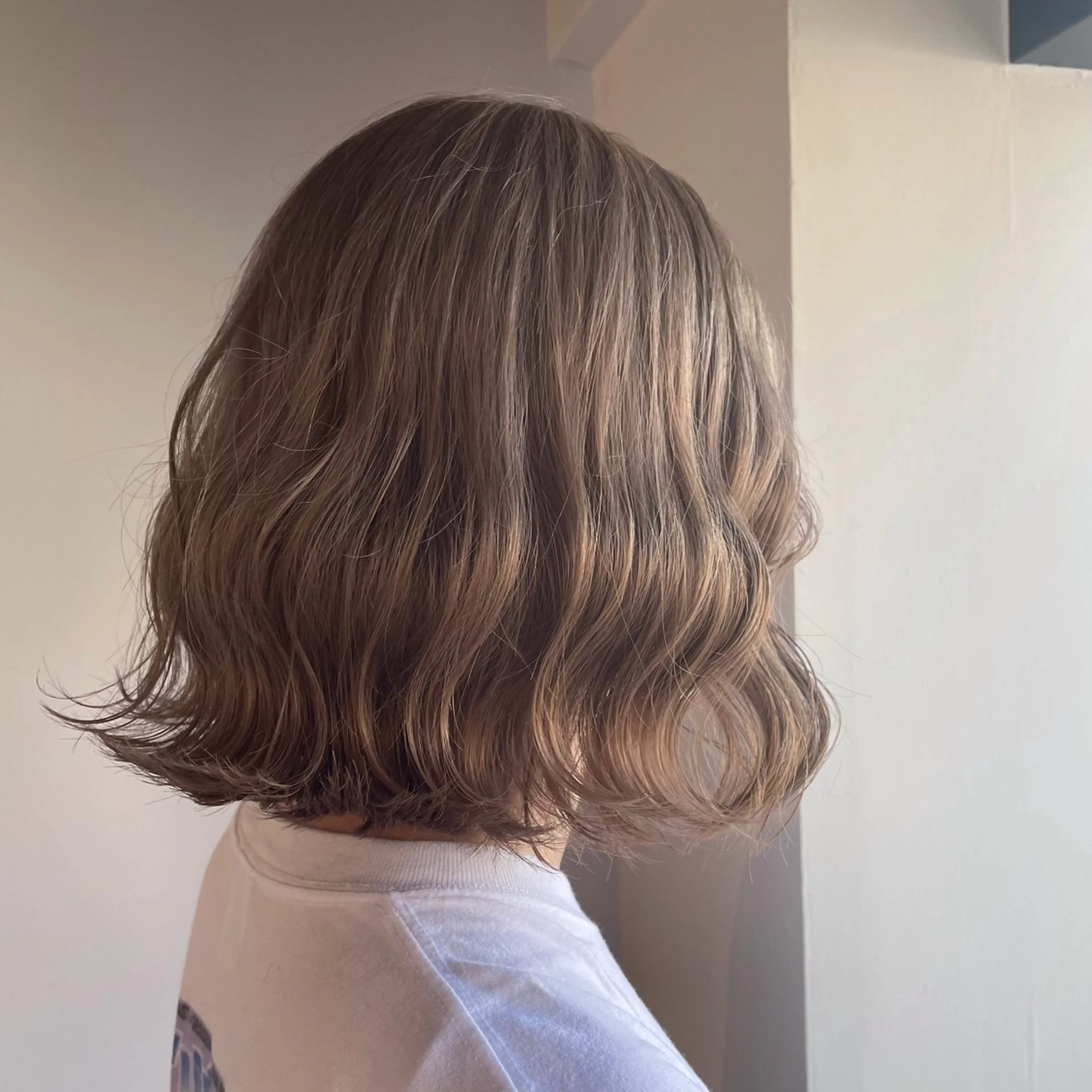 ミディアム 最新ケアカラー 髪質改善YUTOのヘアスタイル