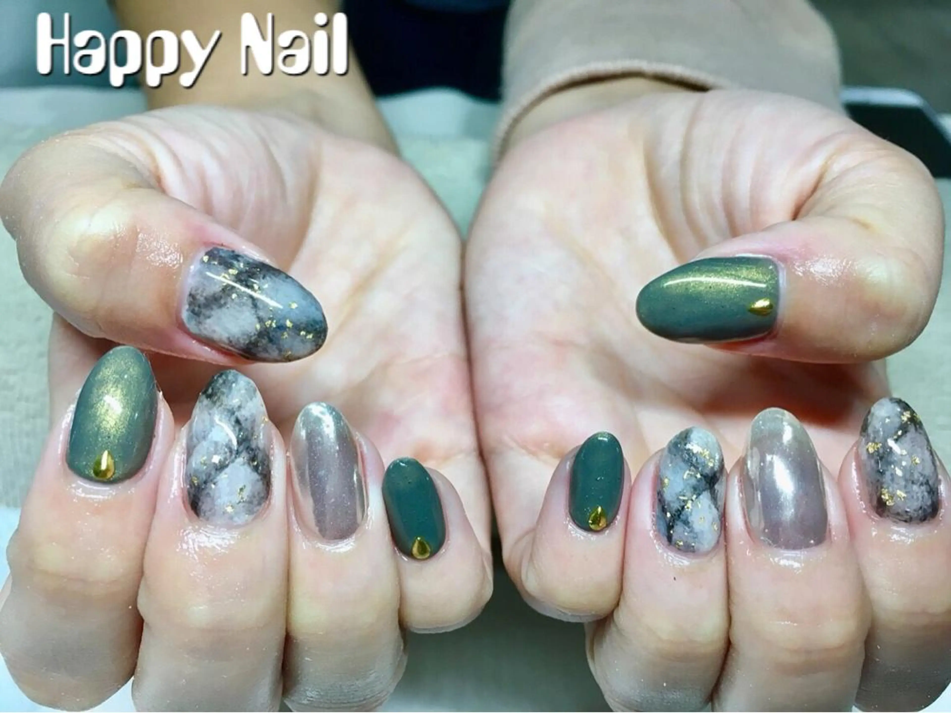 ネイル Happy Nailのネイルデザイン