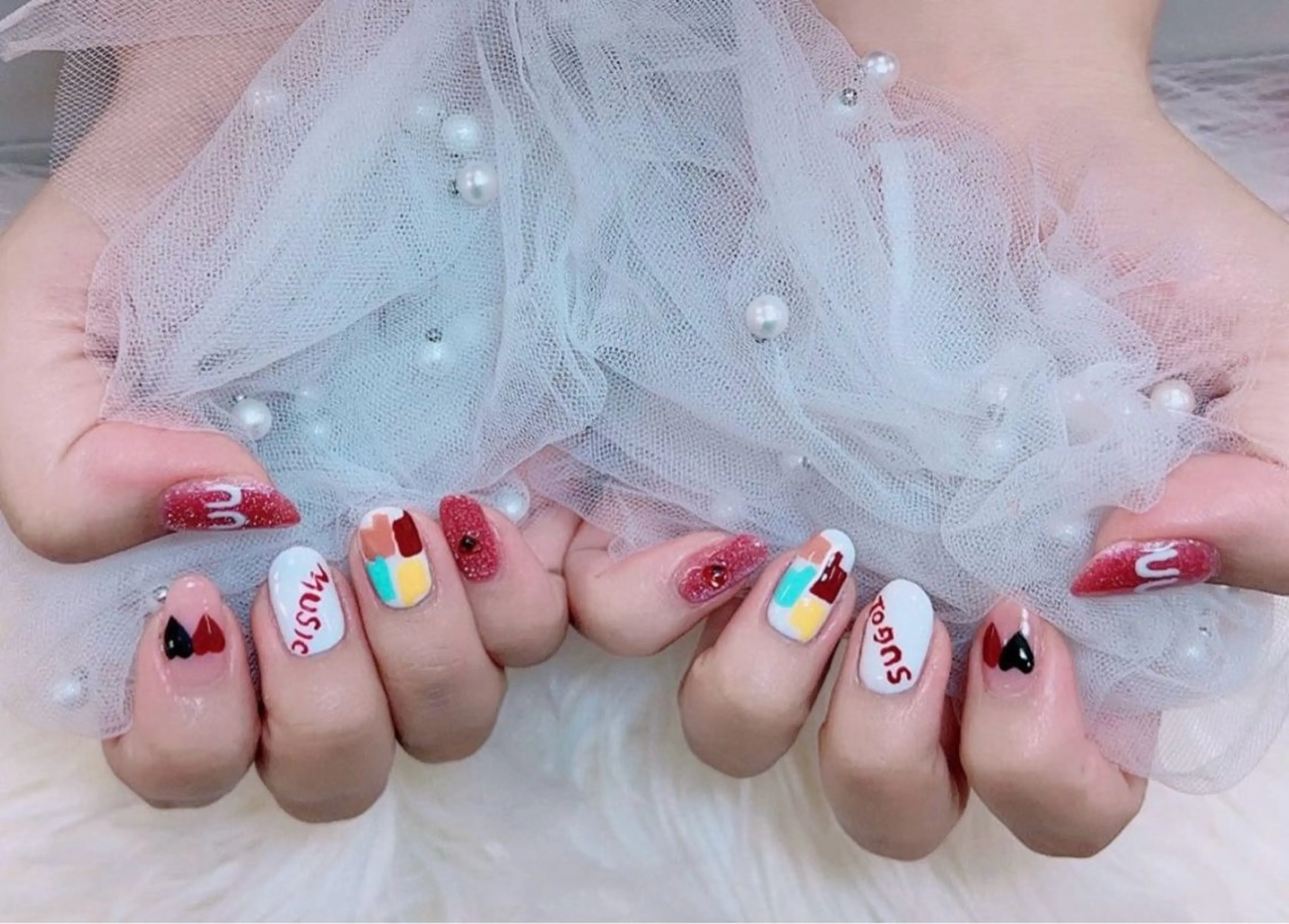 ネイル 持ち込み 佐藤 依娜のネイルデザイン