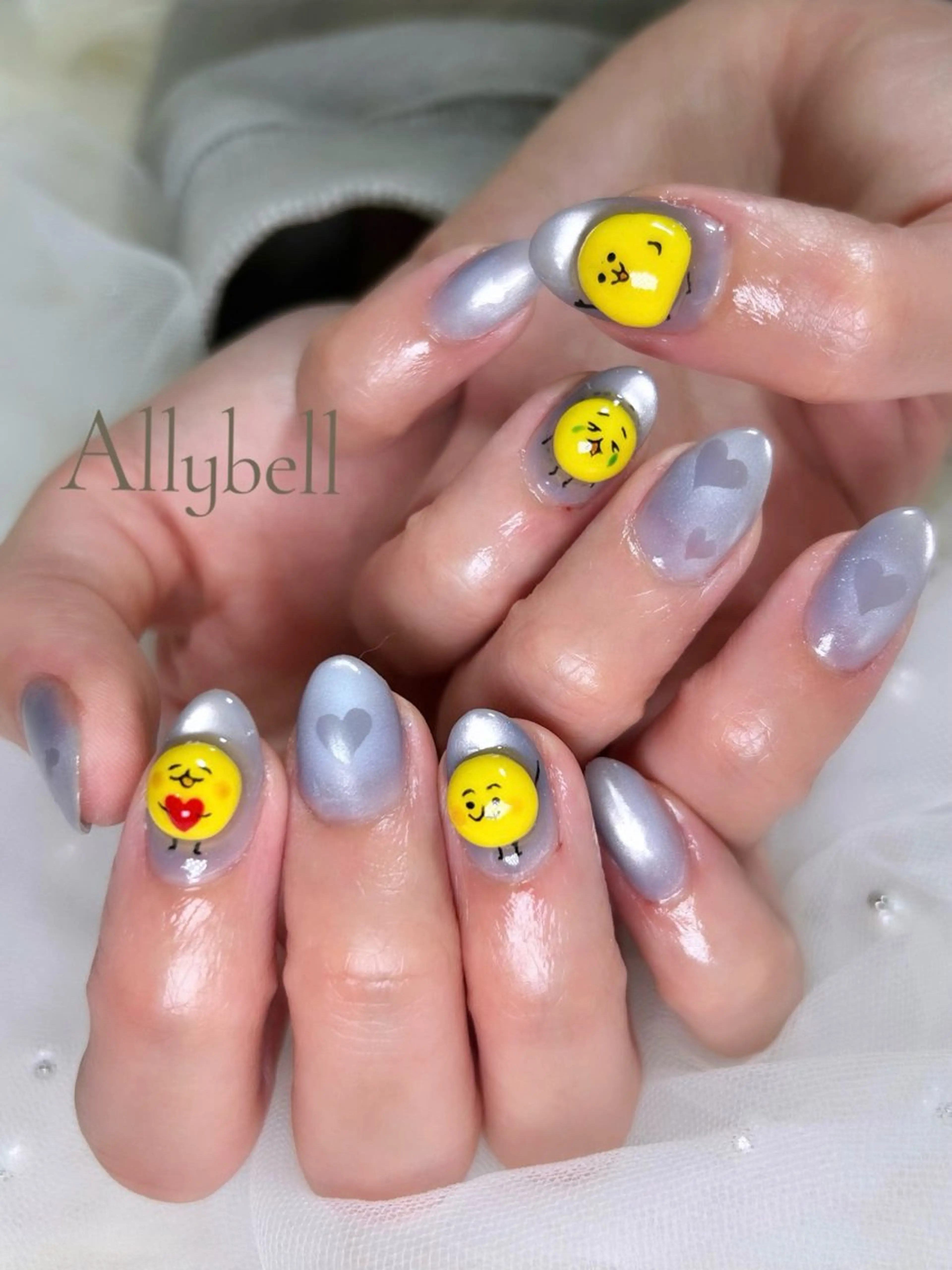 ネイル Allybell🫧 yuriのネイルデザイン