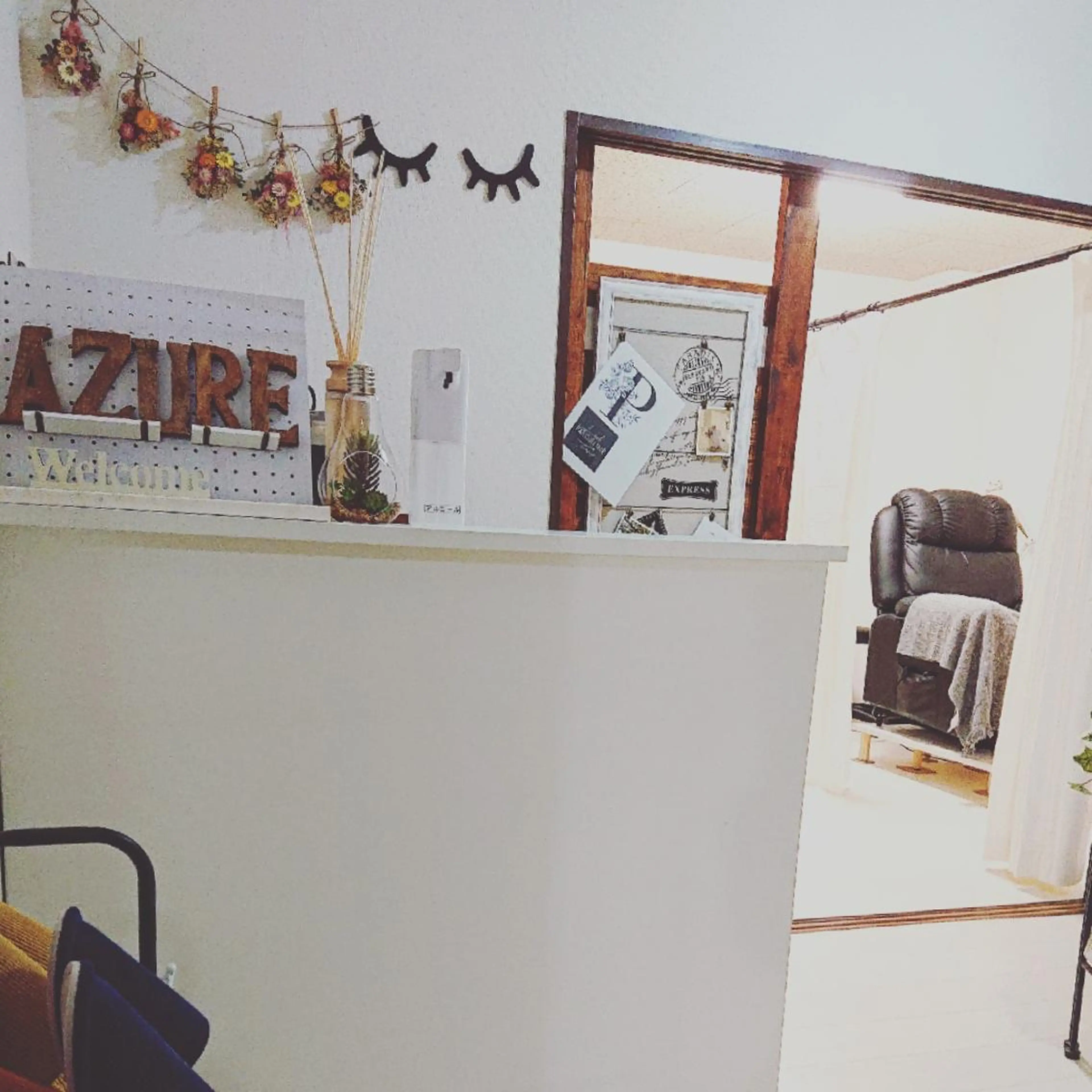 マツエク・マツパ AZURE eyelash&eyebrow所属・AZURE アジュールのマツエク・マツパデザイン