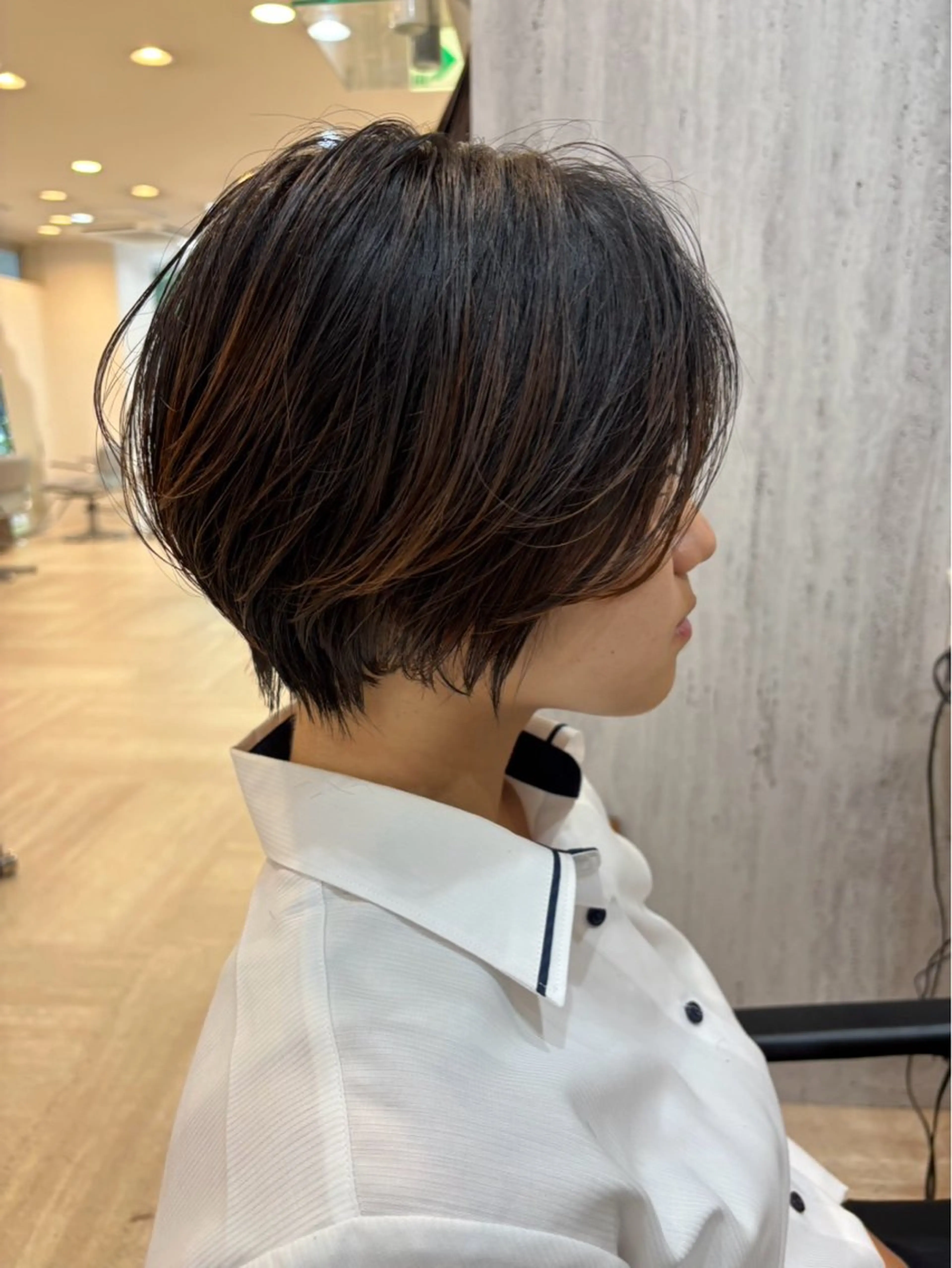 レディース　ショート (シャンプーブロー込)の写真