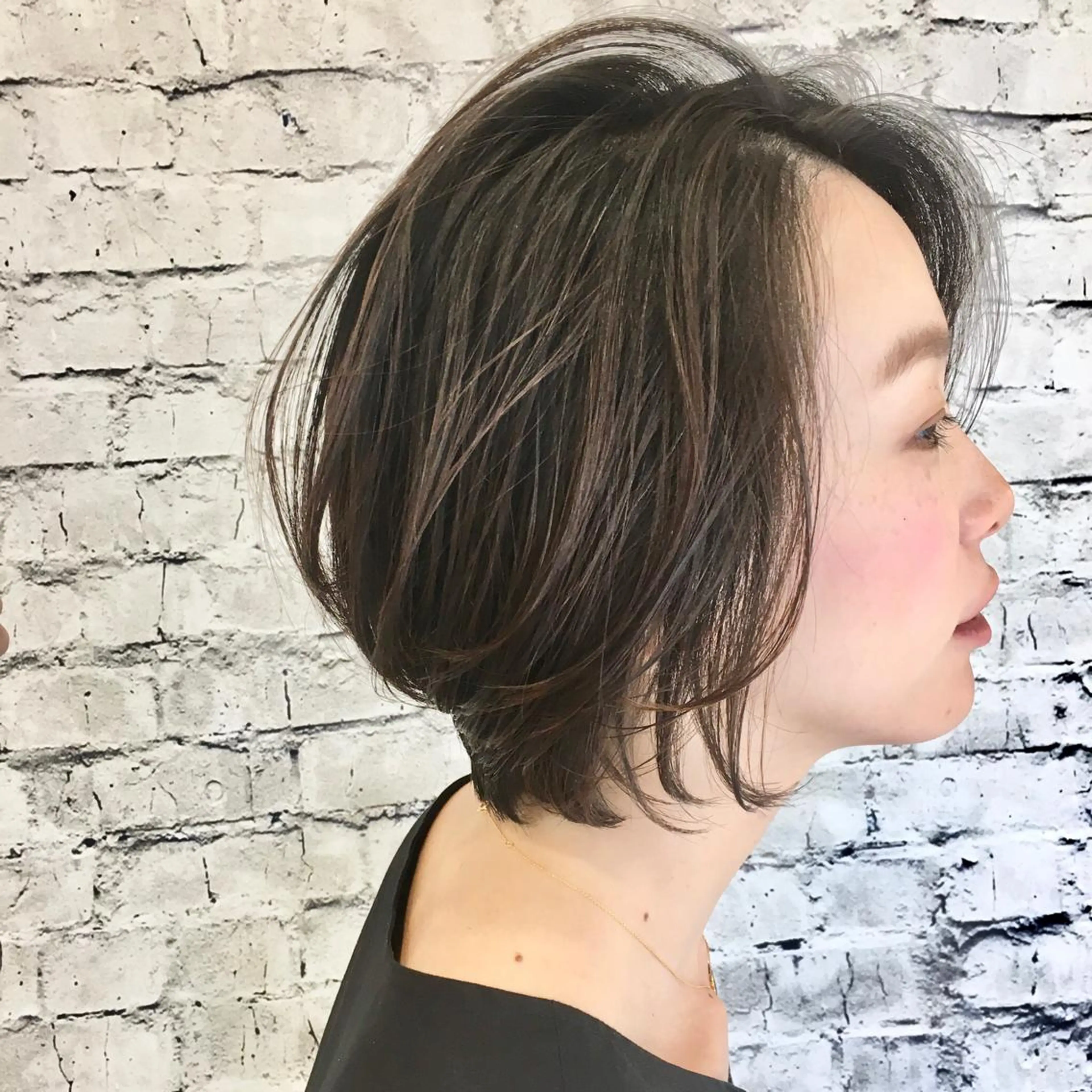 【minimo初回限定】カット+地肌に優しいカラー(ノンジアミン・ノンアルカリetc)+イルミナCCベールトリートメントの写真