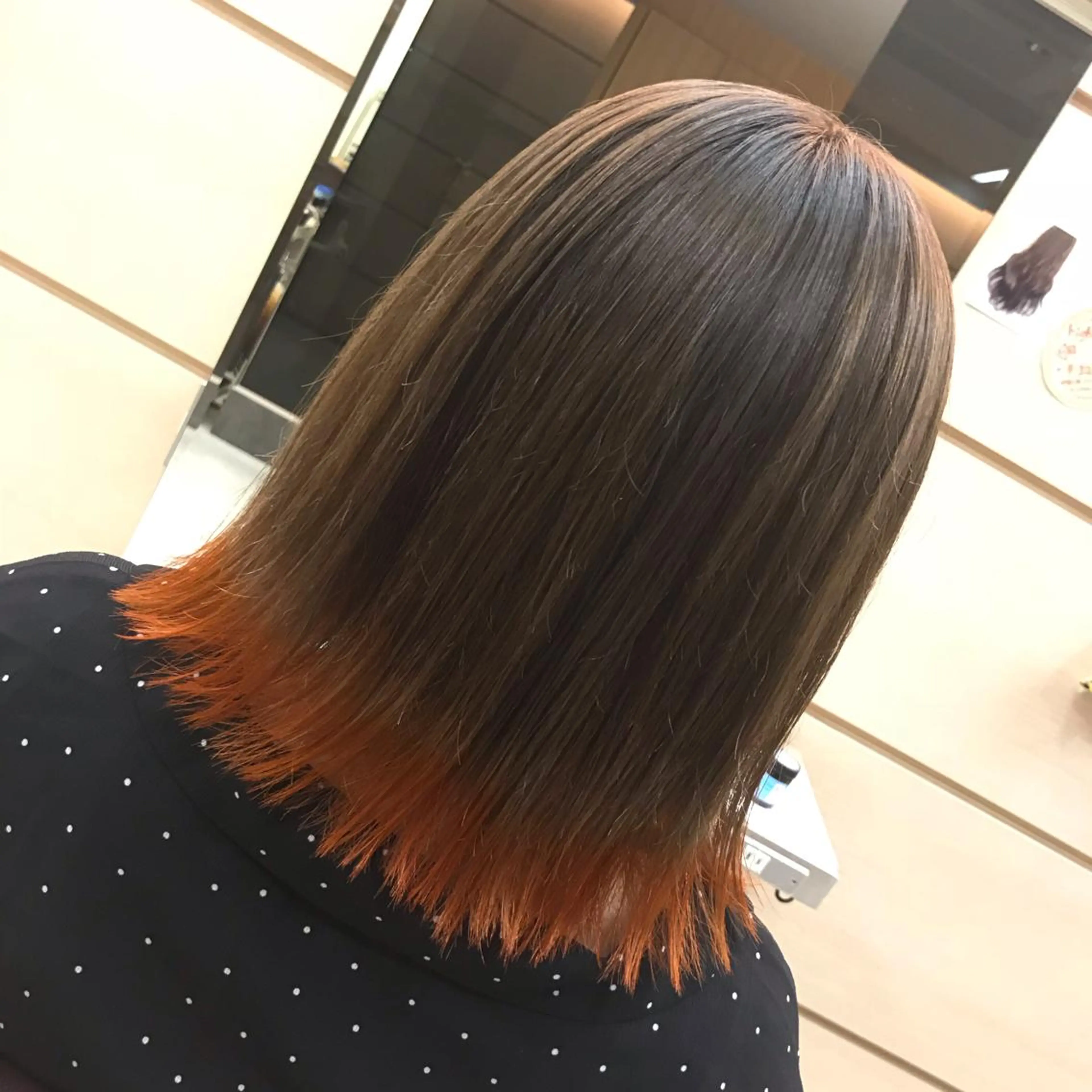 ミディアム カラー オレンジ 顔まわり🤍小顔 カット🤍みさきのヘアスタイル