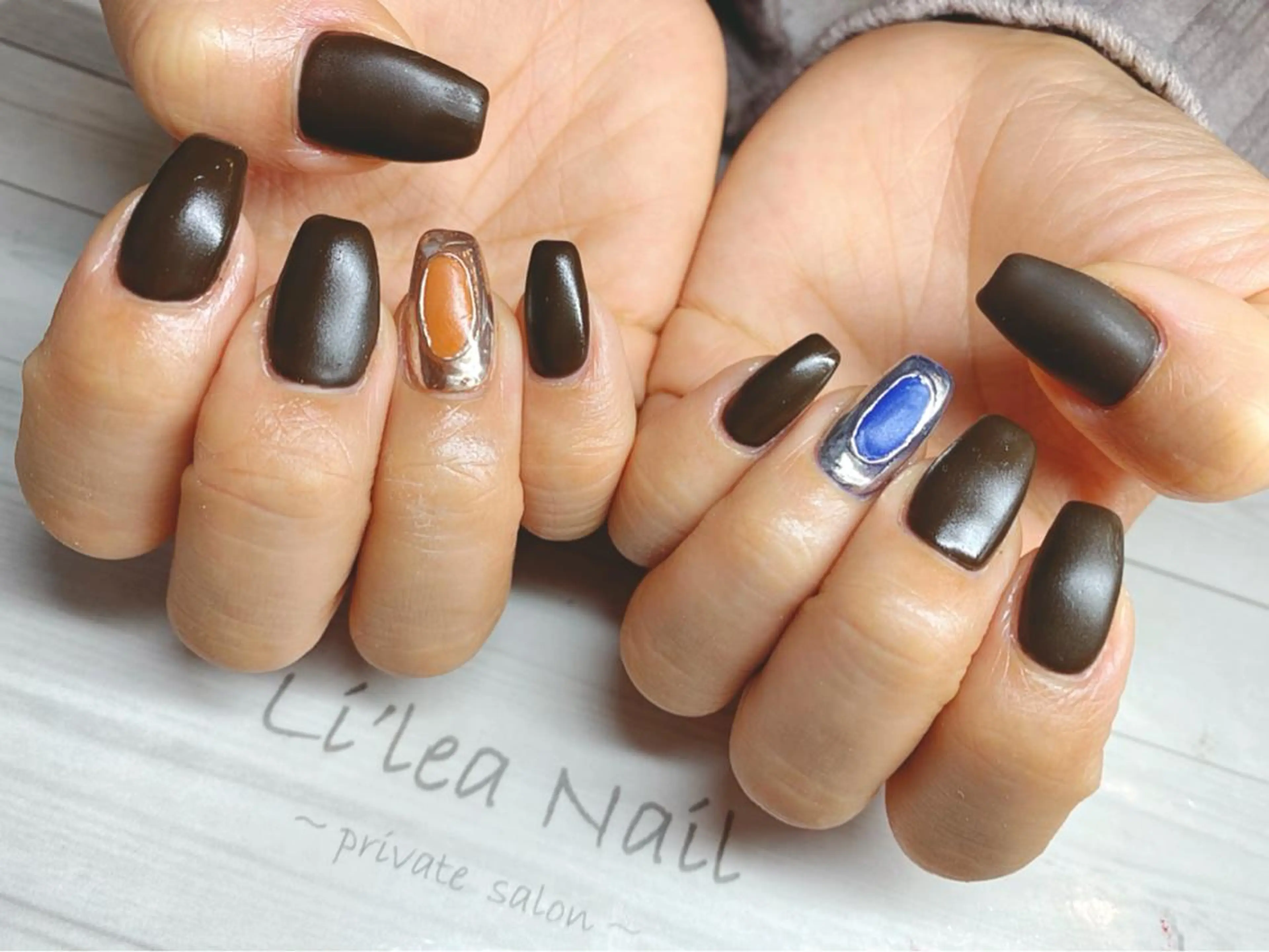 ネイル Li'leaNail AINAのネイルデザイン