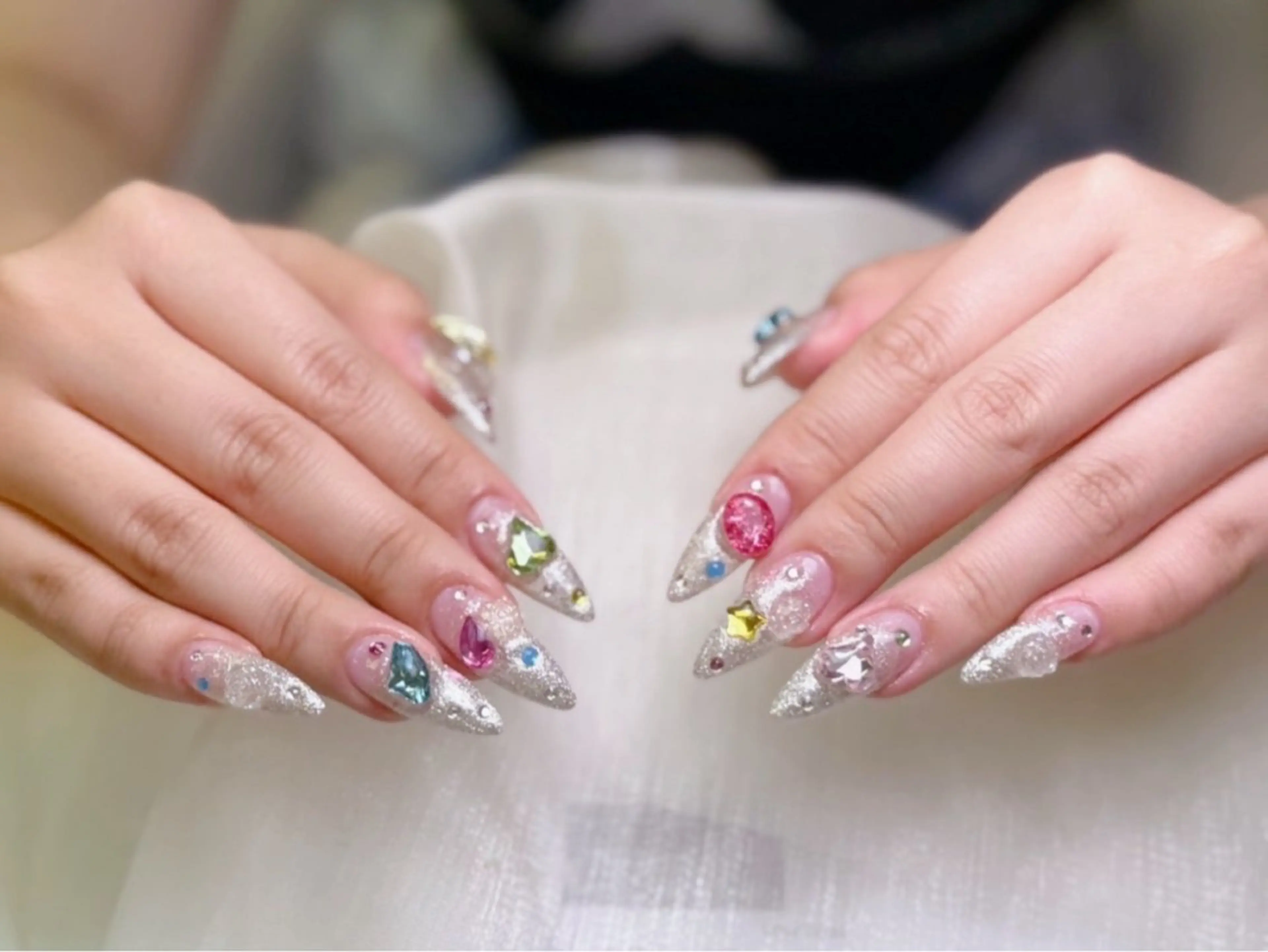 ネイル ハンドネイル lucky nail 歌舞伎町のネイルデザイン