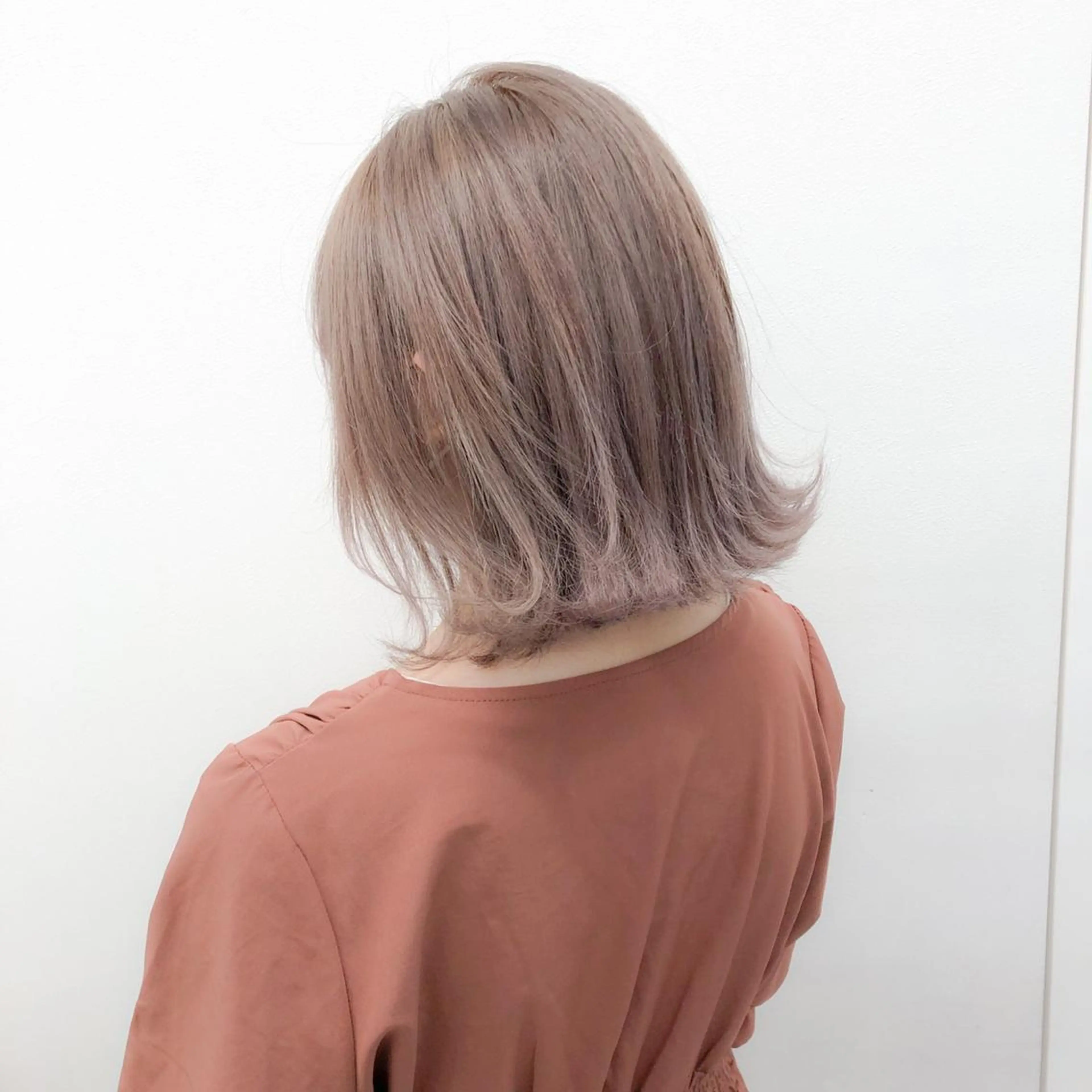 セミロング カラー I'S.横浜所属・赤み消しカラー 🍀JUNKIのヘアスタイル