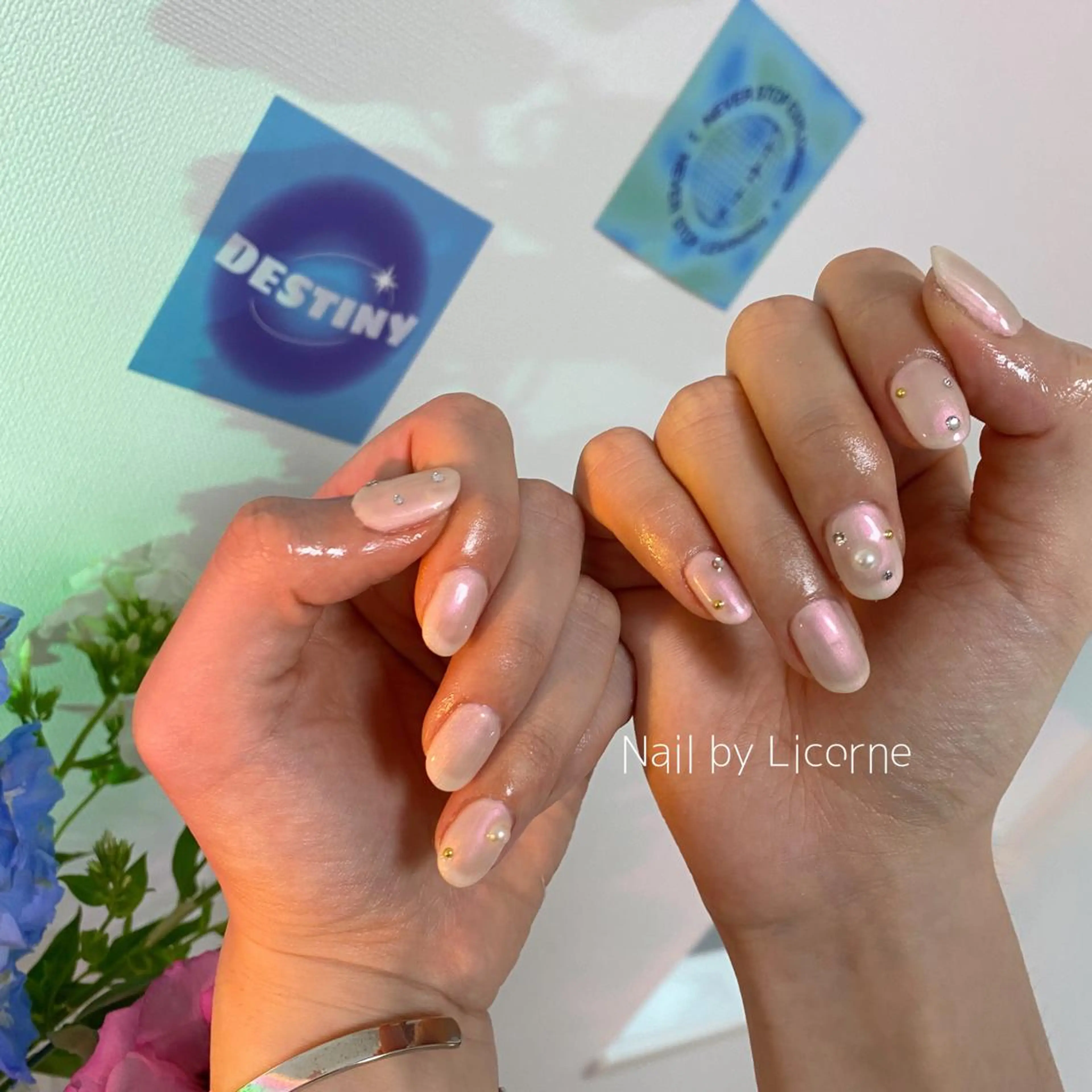 ネイル 氷ネイル・うるうるネイル 韓国ネイル ハンドネイル Nail by Licorneのネイルデザイン