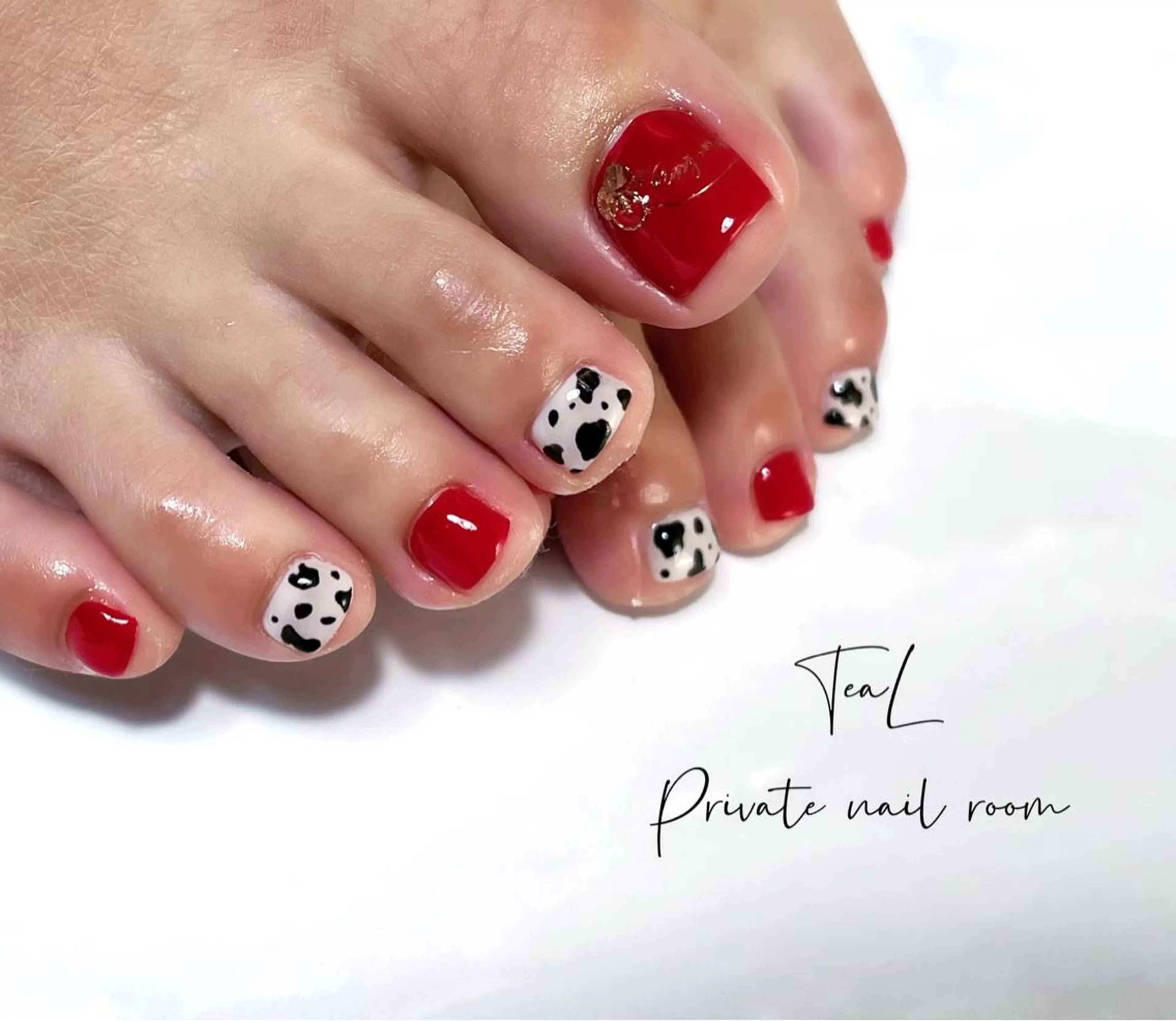 ネイル フットネイル フットネイル TeaL nailのネイルデザイン