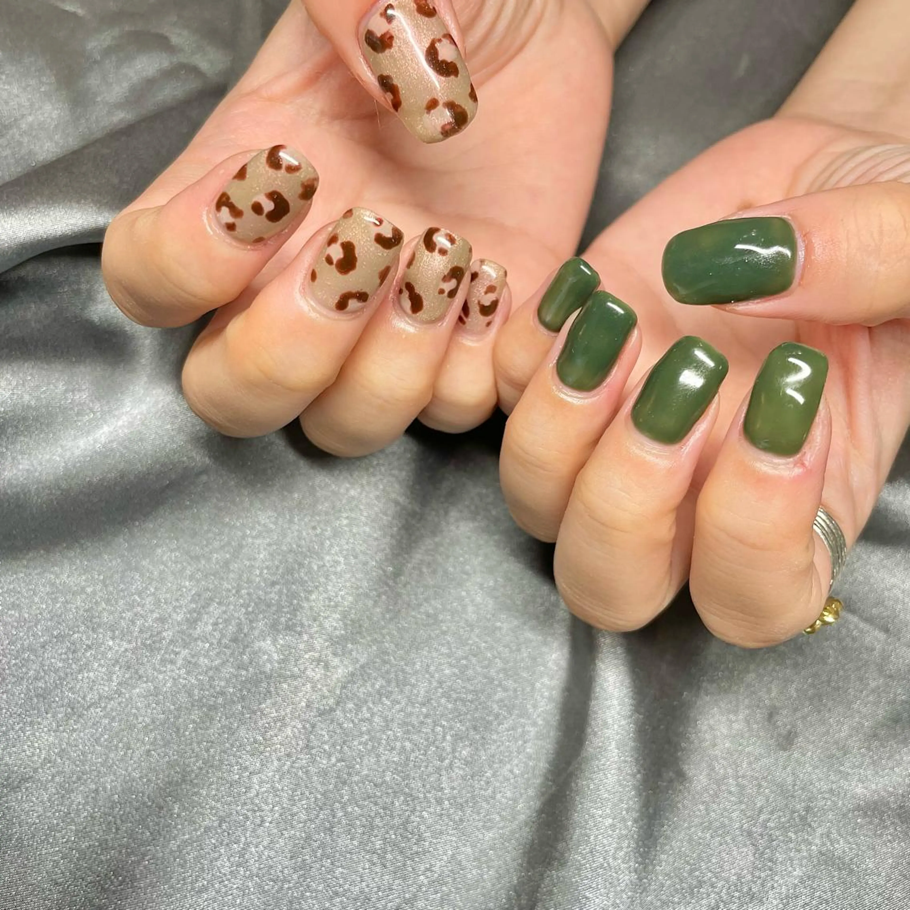 ミディアム カラー パーマ ヘアアレンジ メンズ キッズ ネイル マツエク・マツパ アイブロウ アニマル柄 グリーン ハンドネイル ハンドケア nail&eye Aoのマツエク・マツパデザイン