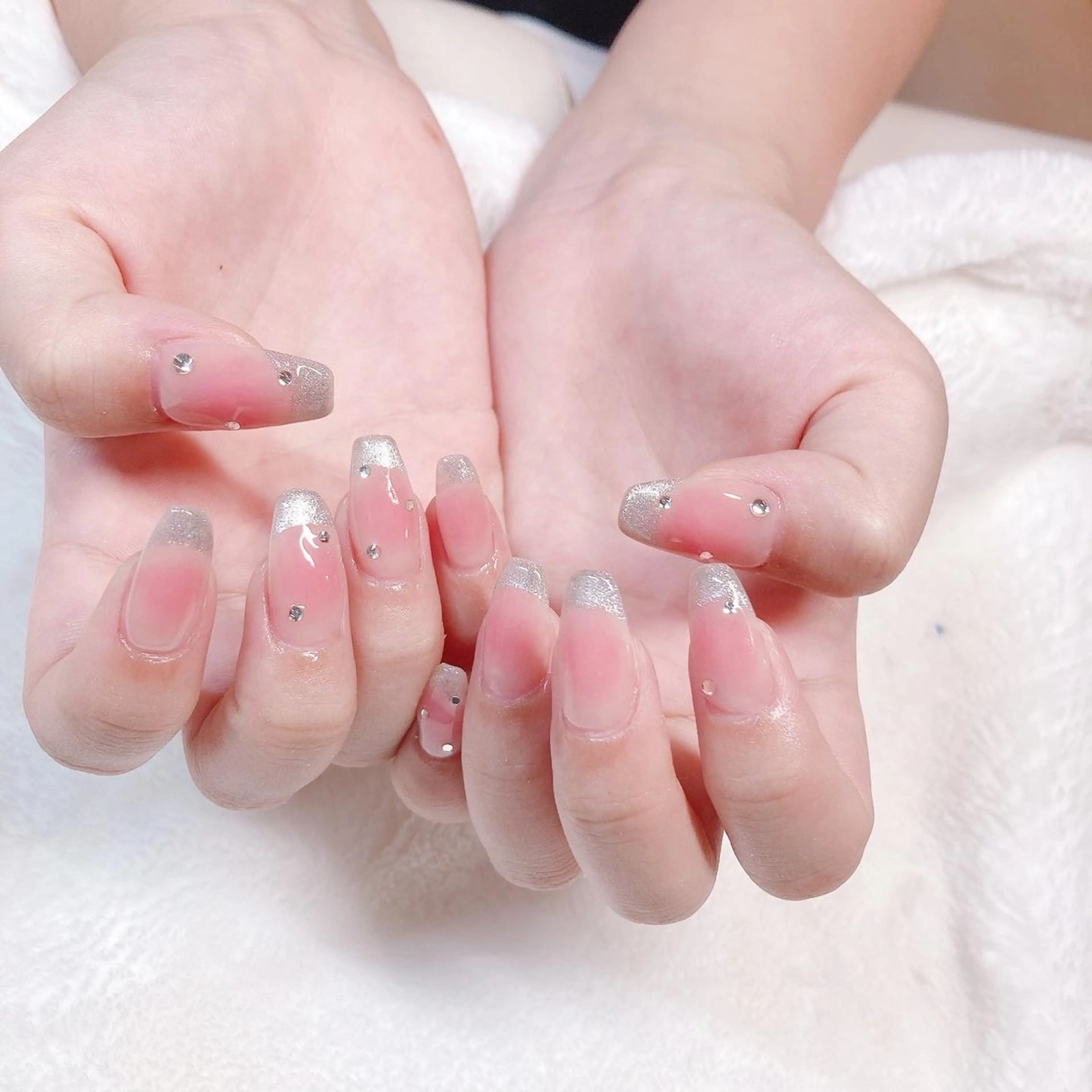 ネイル ハンドネイル 根津 綾子のネイルデザイン