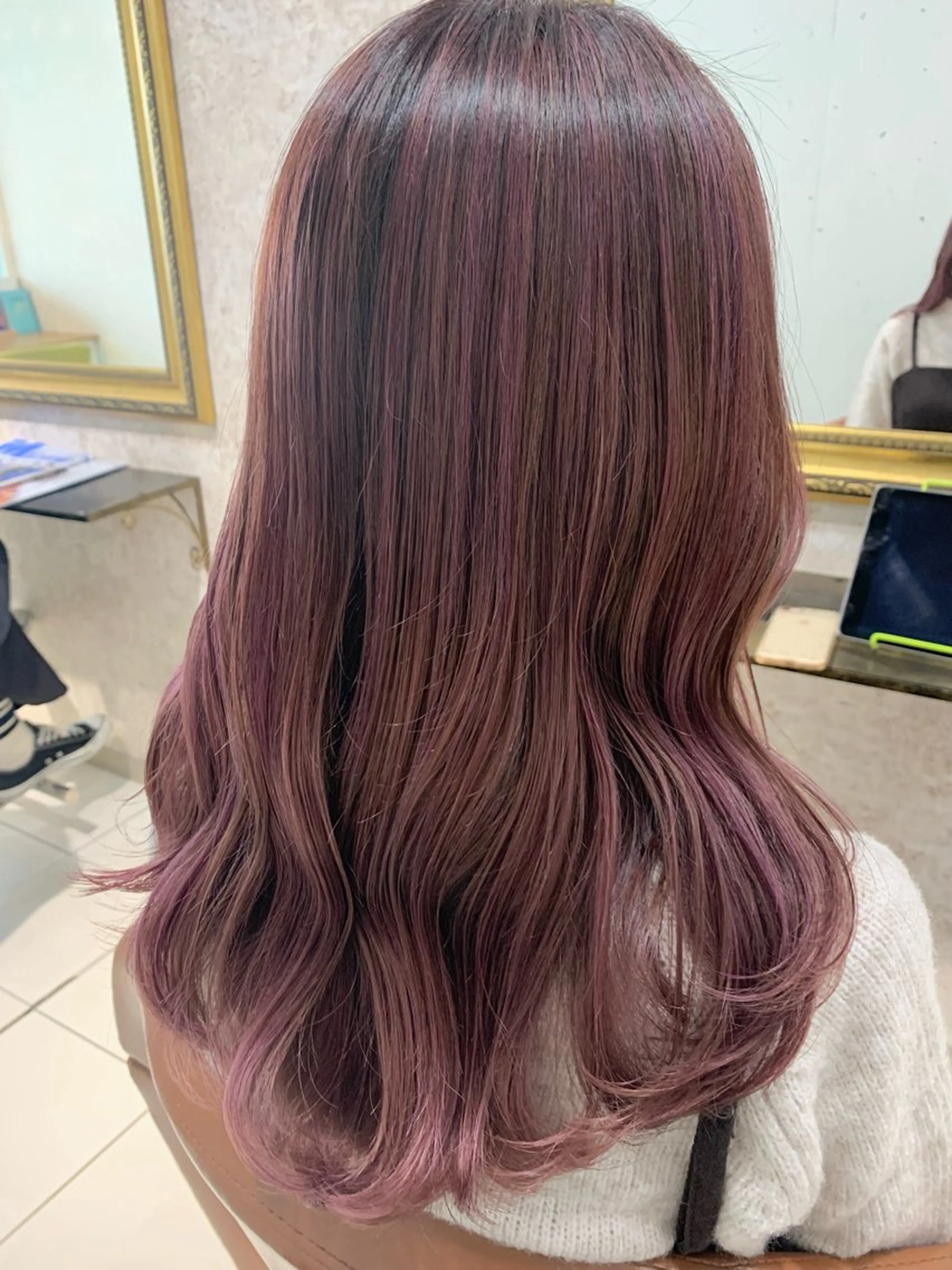 セミロング CHELSEA神戸所属・MORISAKI ✂︎縮毛矯正のヘアスタイル