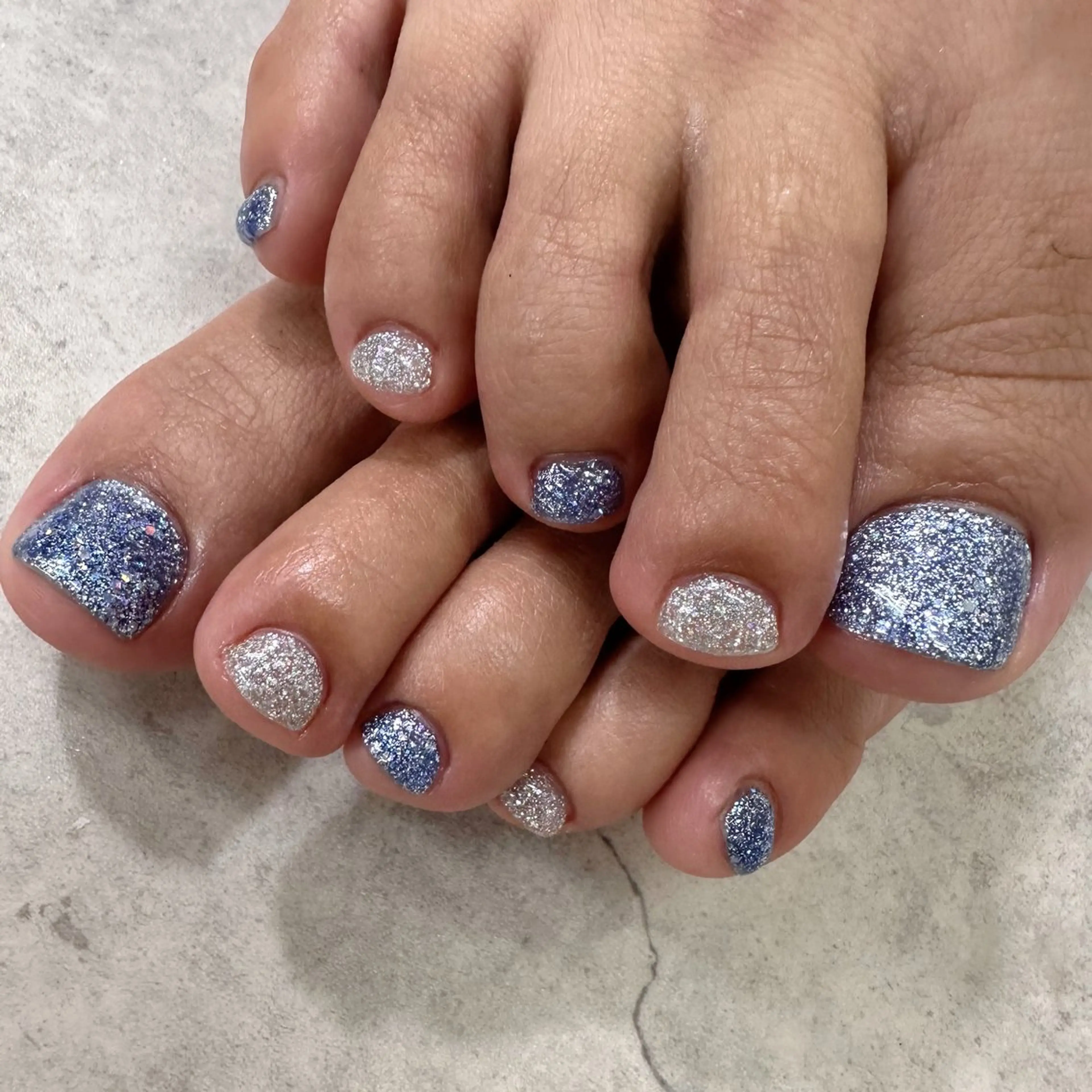 ネイル フットネイル ワンカラーネイル フットネイル RaLa（ネイル&アイラッシュ）所属・🫧RaLa ⭐︎AYAKA🫧のネイルデザイン