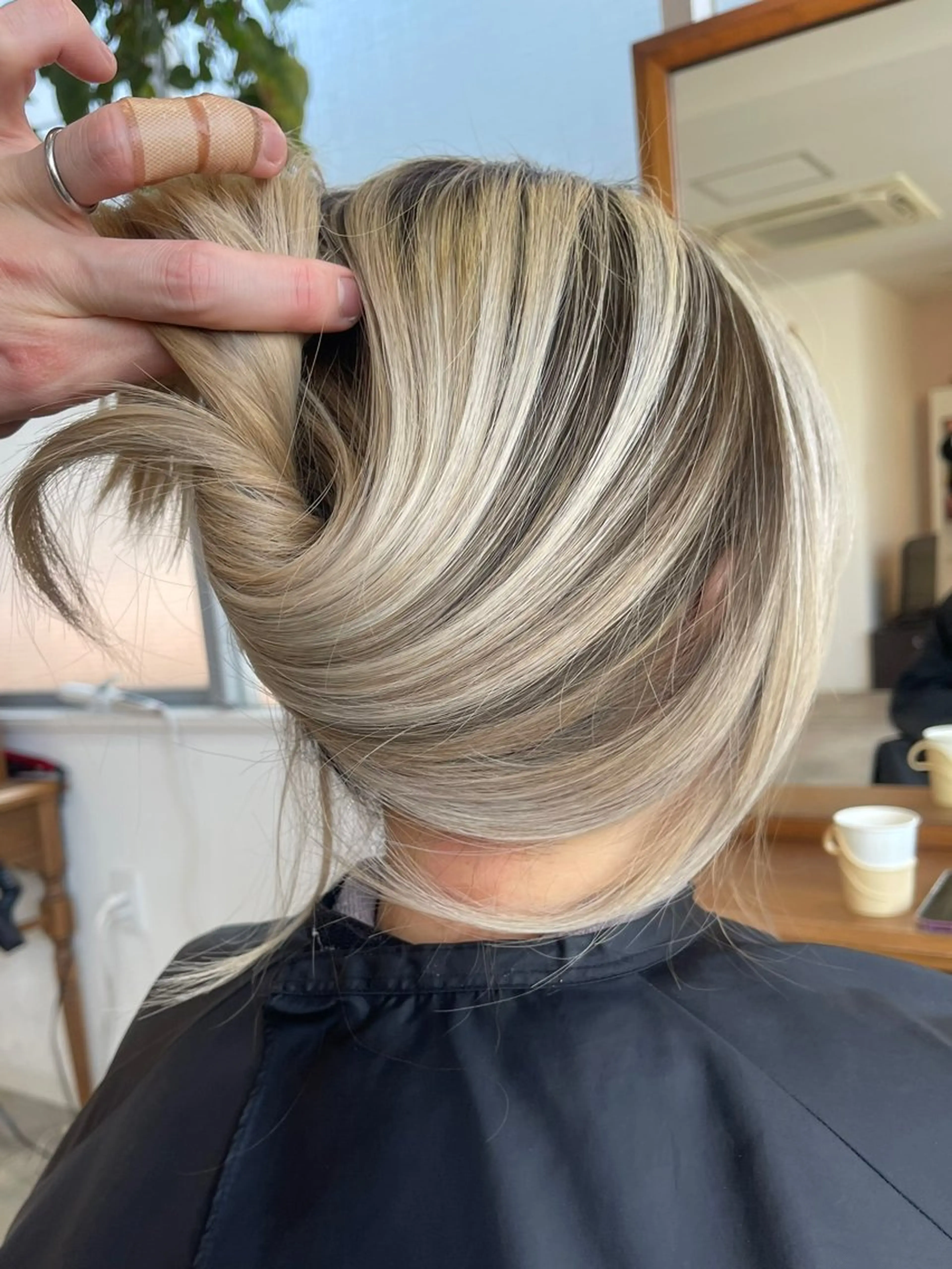 ミディアム カラー カット ヘアカラー トリートメント Che'ri所属・海外レイヤー/ レイヤーカット/和田のヘアスタイル