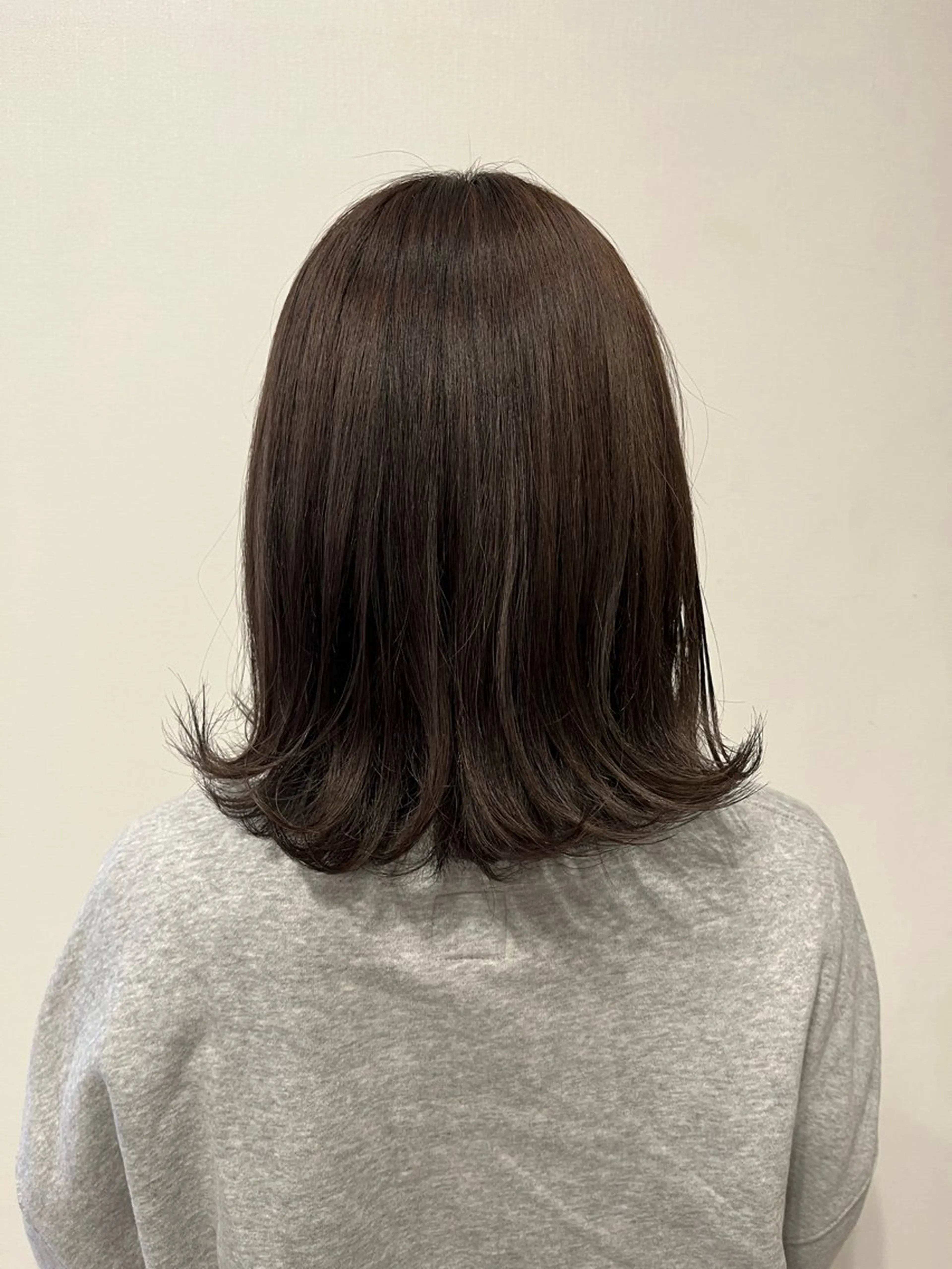 ミディアム ヘアカラー トリートメント ブリーチ髪質改善 田中 俊輔のヘアスタイル