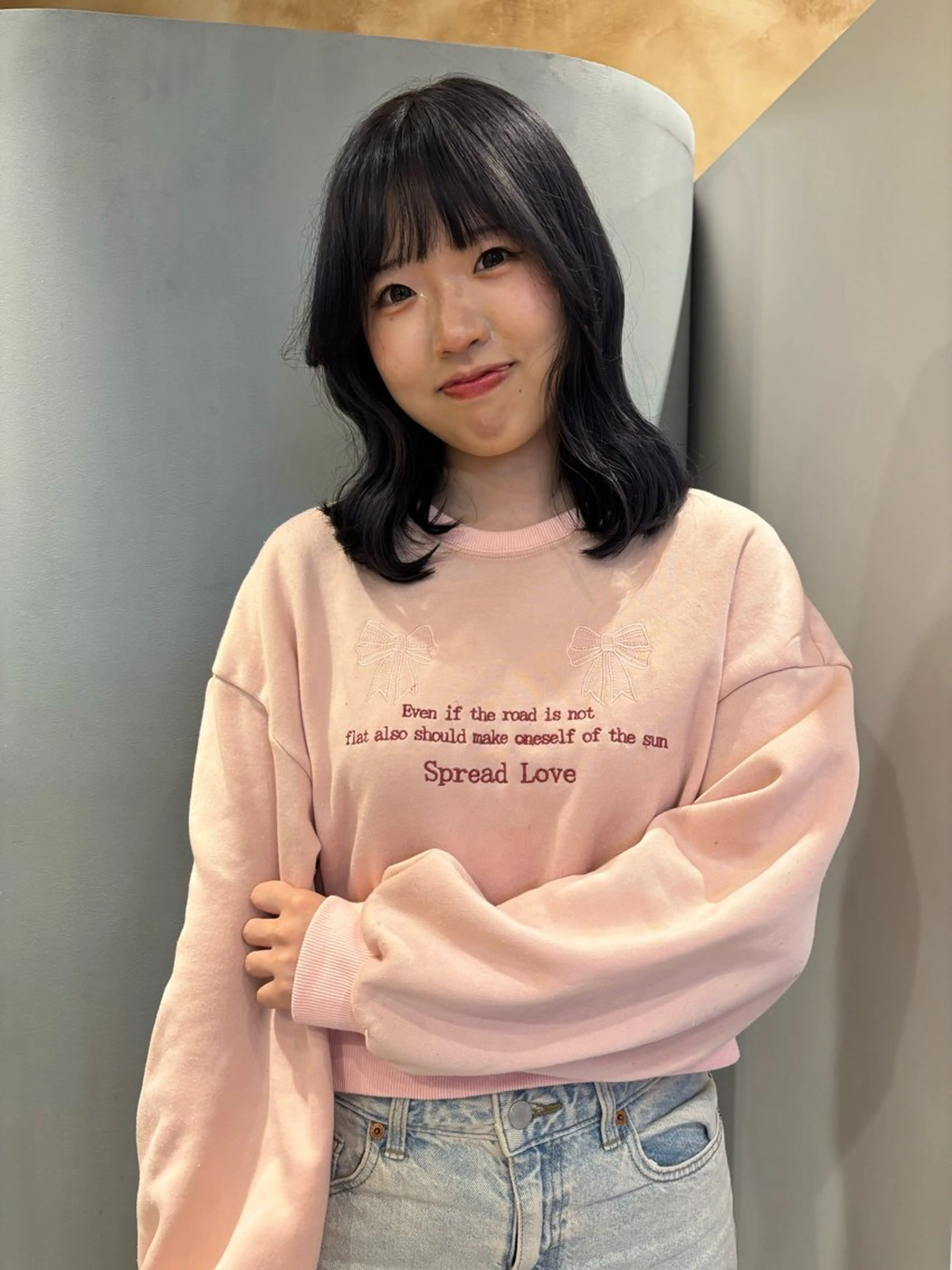 ミディアム カラー 黒髪 ブルーカラー ブルーブラック トリートメント ヘアカラー lot れののヘアスタイル