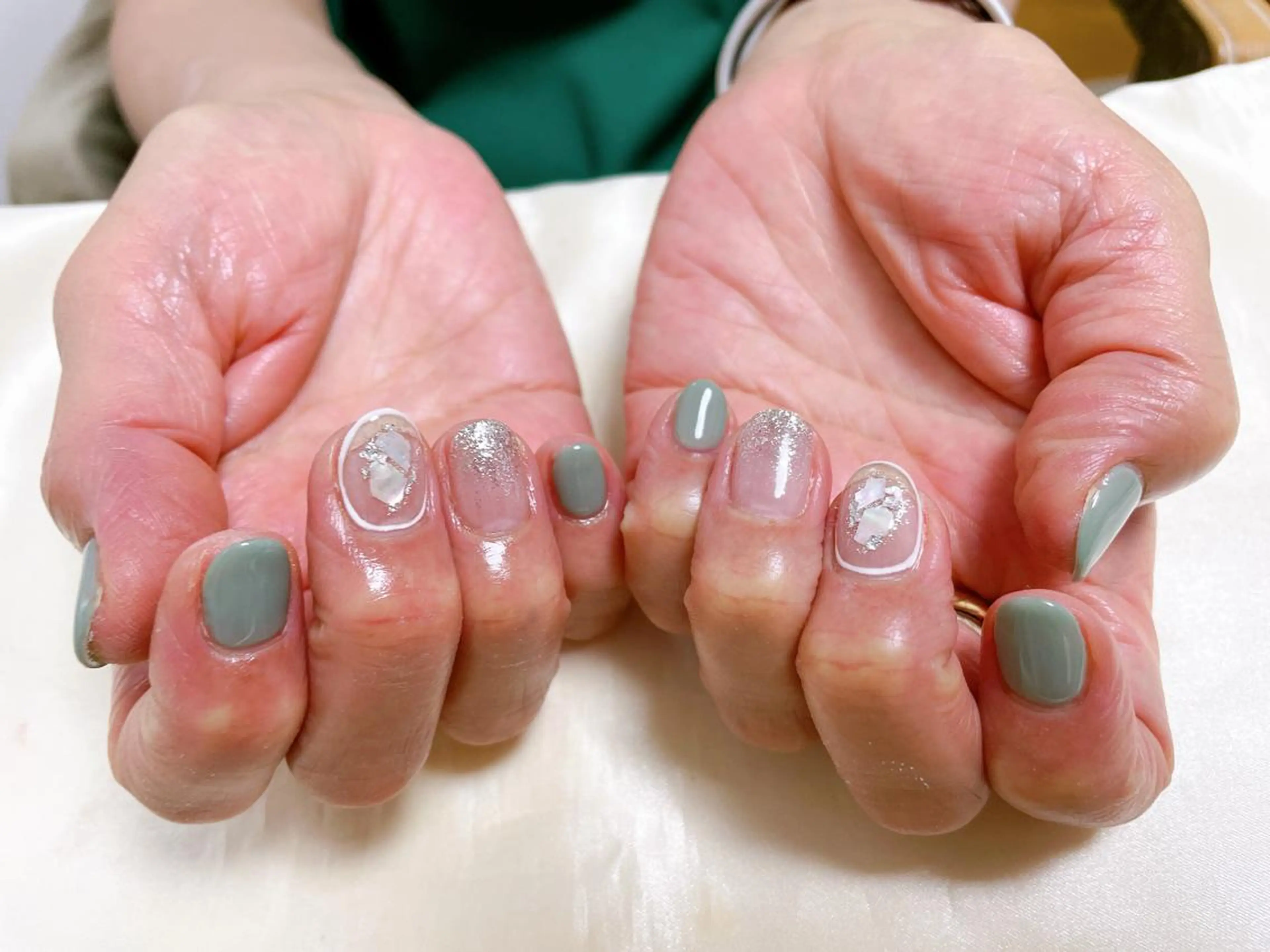 ネイル ハンドネイル Mogu nail 二子玉川のネイルデザイン