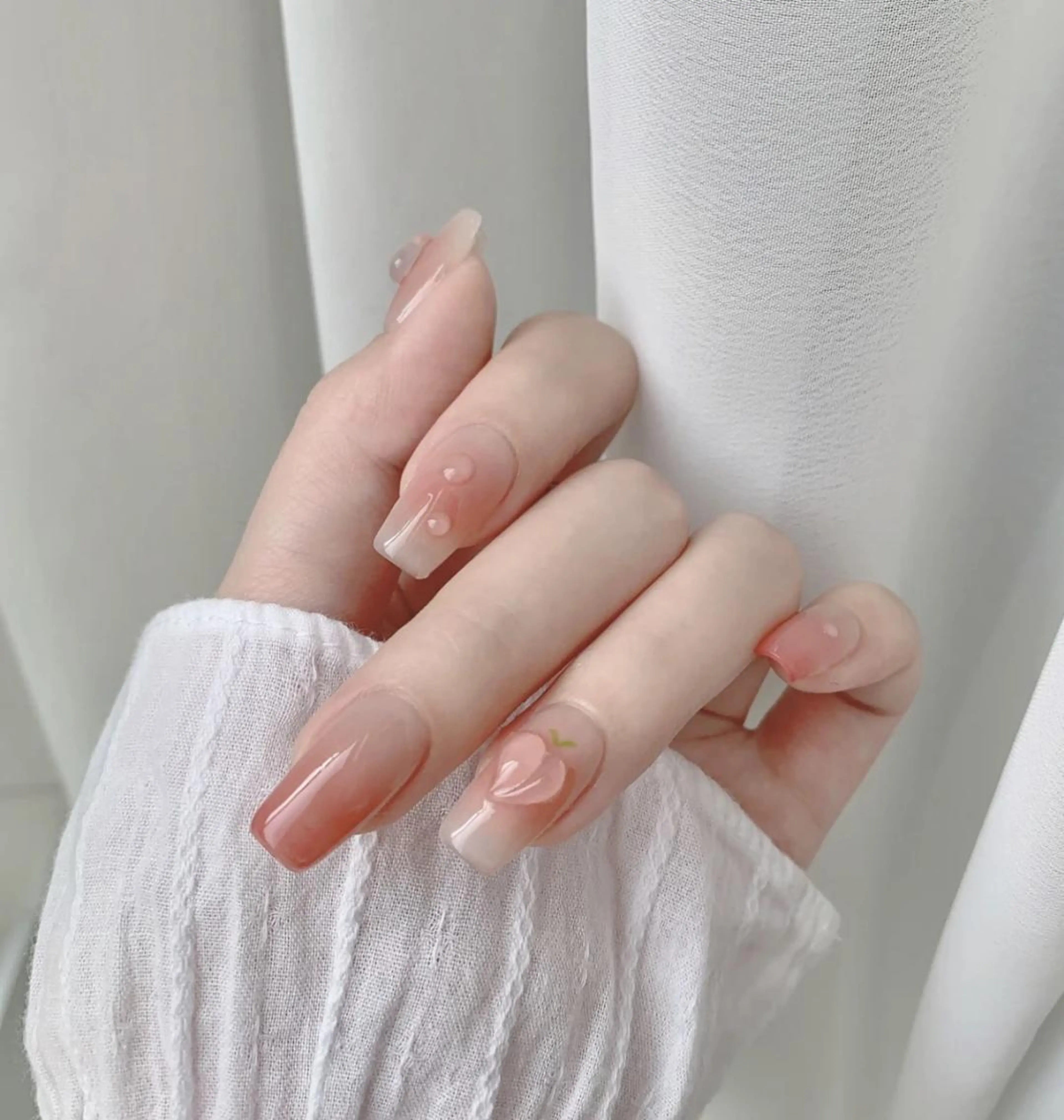 ネイル Queens テイのネイルデザイン