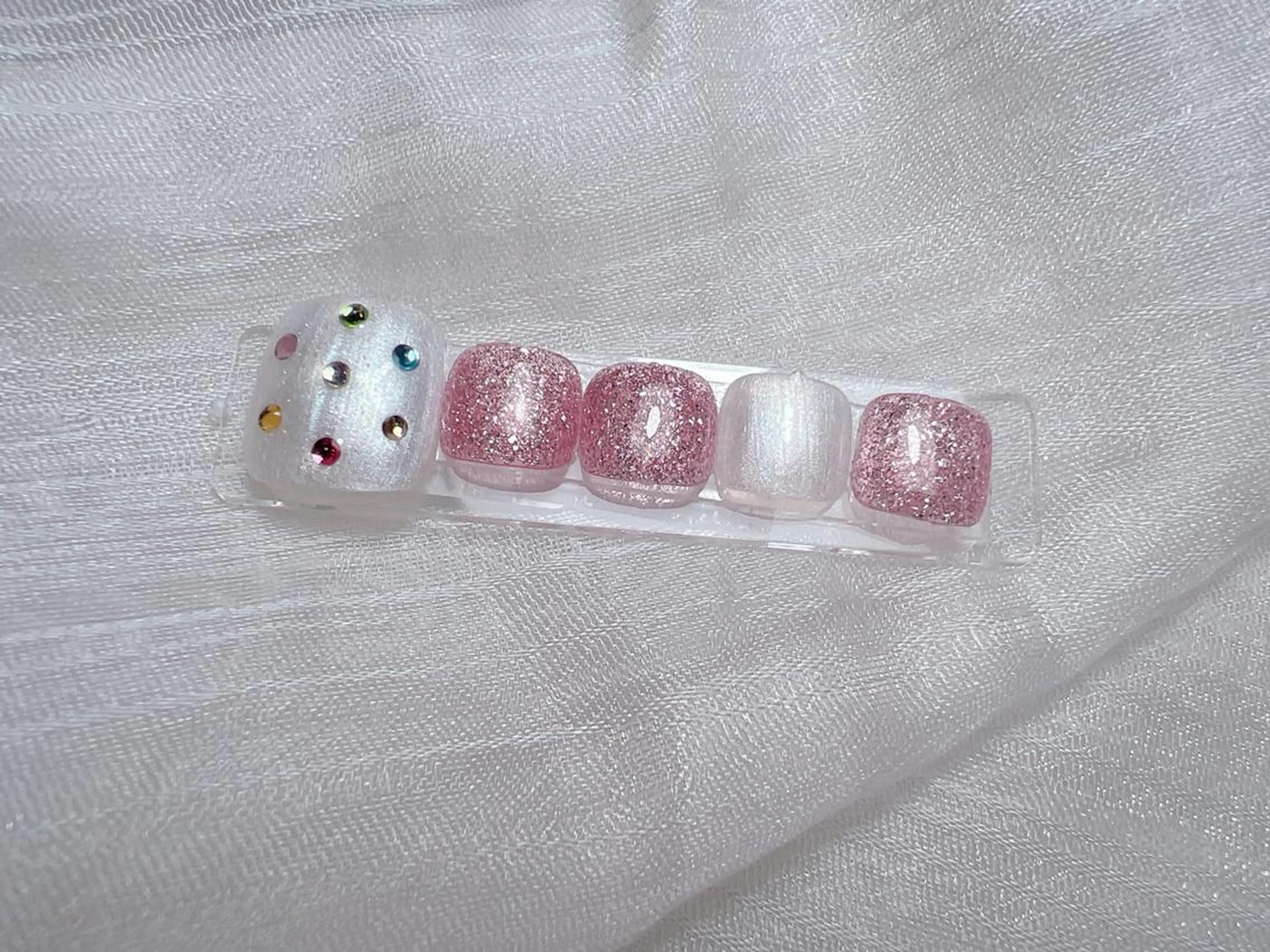 ネイル フットネイル MiKi Nai池袋 長さだし得意のネイルデザイン