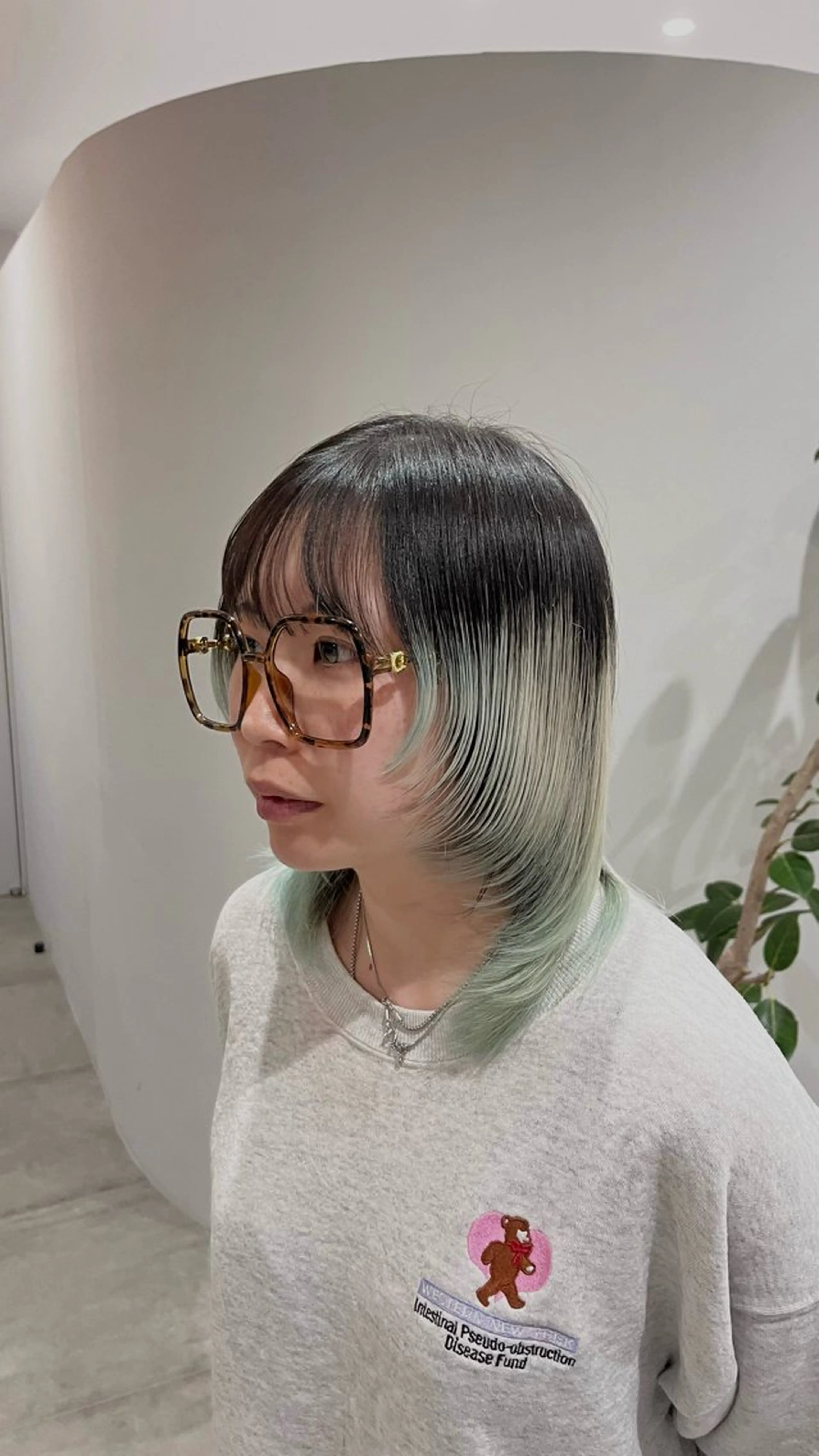 ミディアム レイヤーカット ウルフカット ウルフレイヤー 橋本 保奈美のヘアスタイル