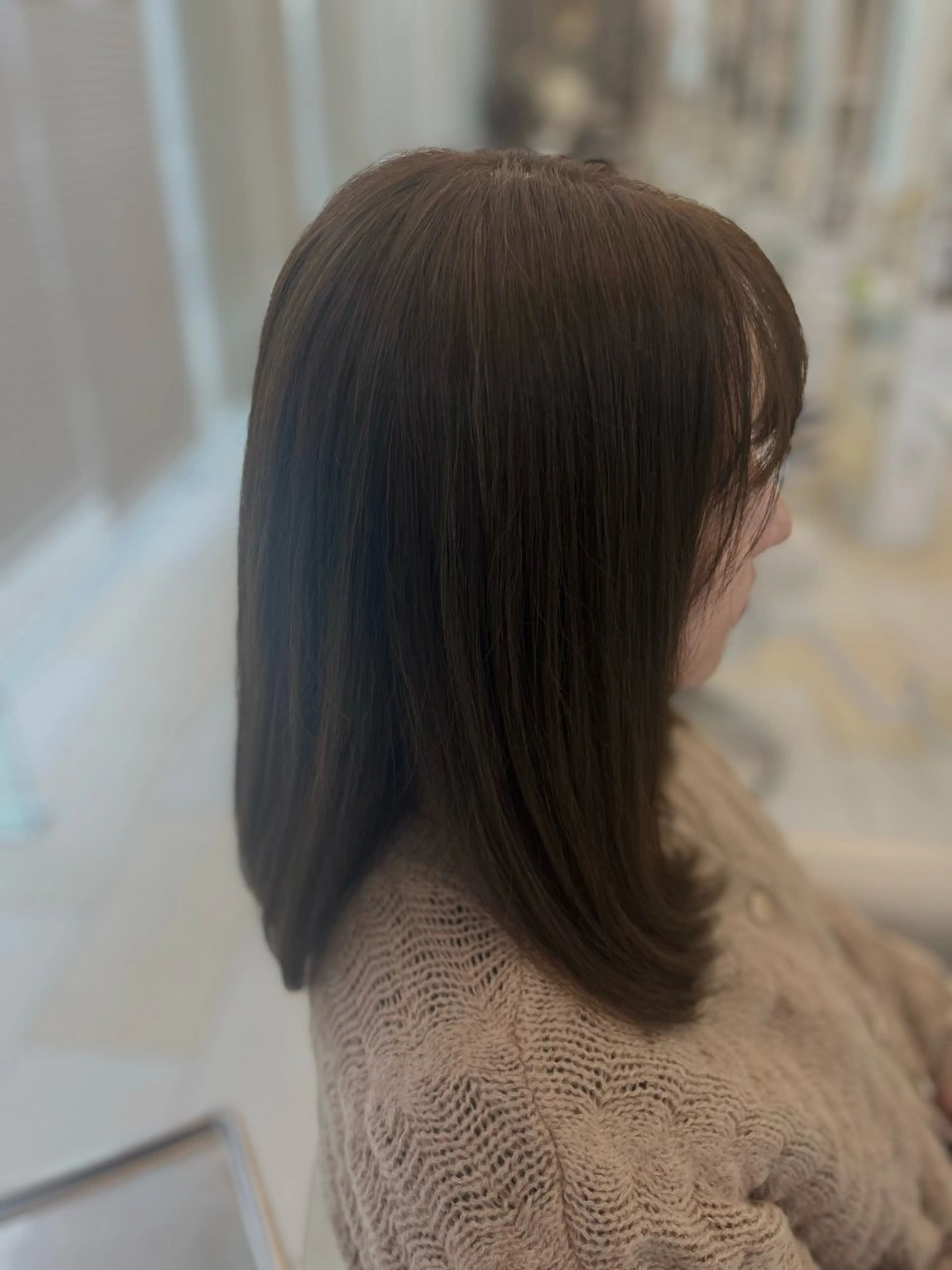 セミロング カラー ヘアカラー トリートメント 村崎 美彩希のヘアスタイル