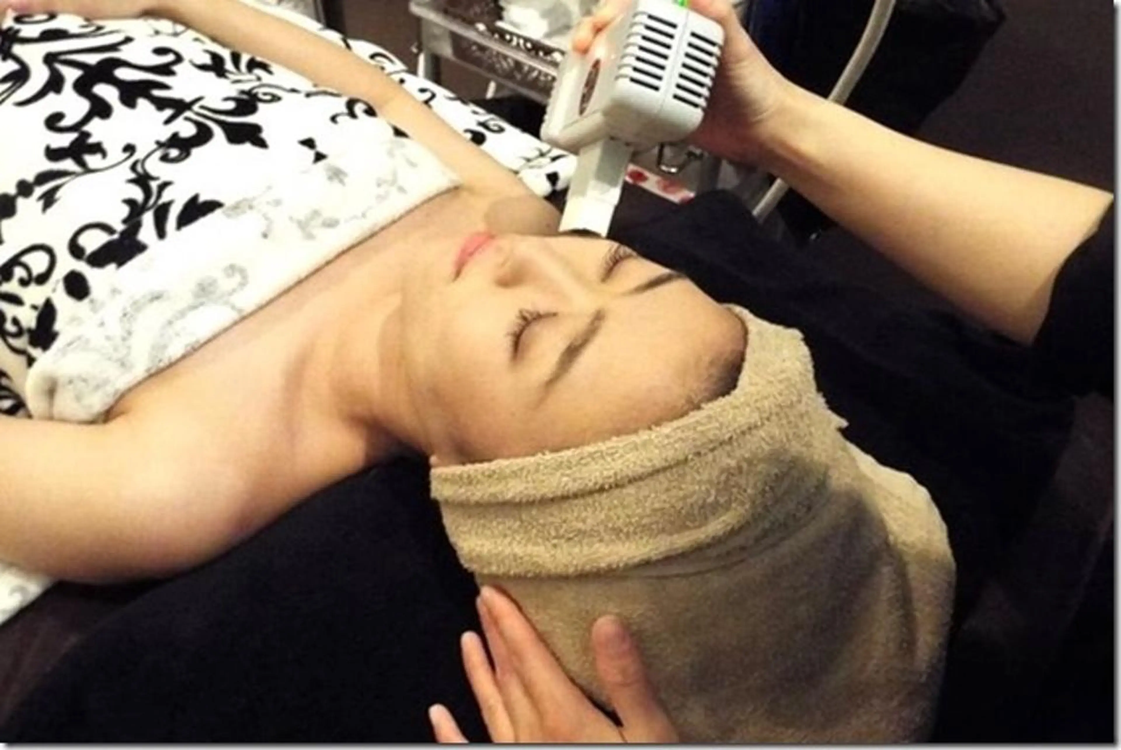 脱毛 【リベルハーブピーリング認定店】敏感肌・美白脱毛専門店Dione立川店所属・Dione 立川店のエステ・リラクイメージ