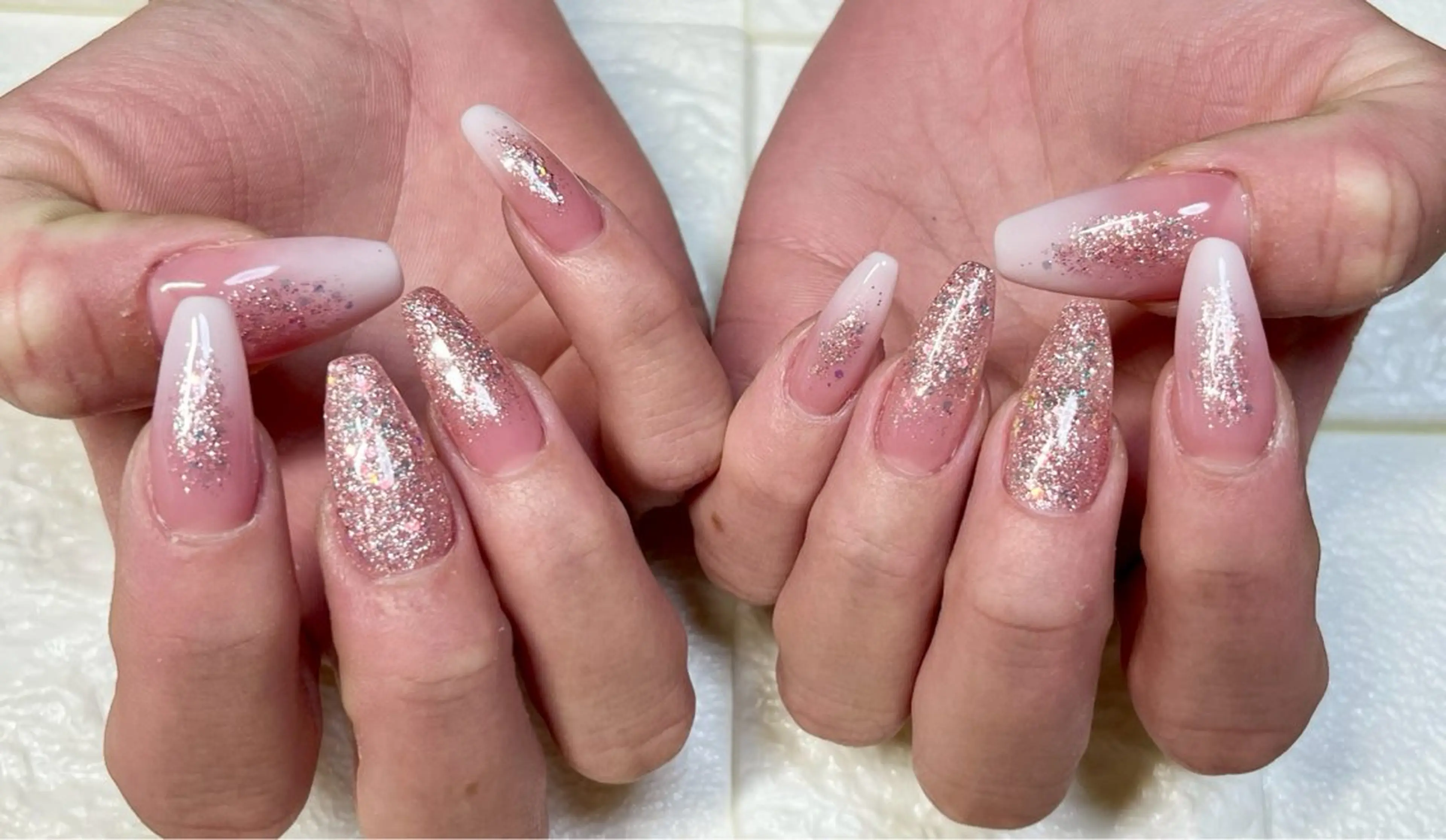 【まぢで🔴取れないスカルプ】1ヶ月経っても綺麗な状態で保つことのできる独自のネイル💅💗の写真