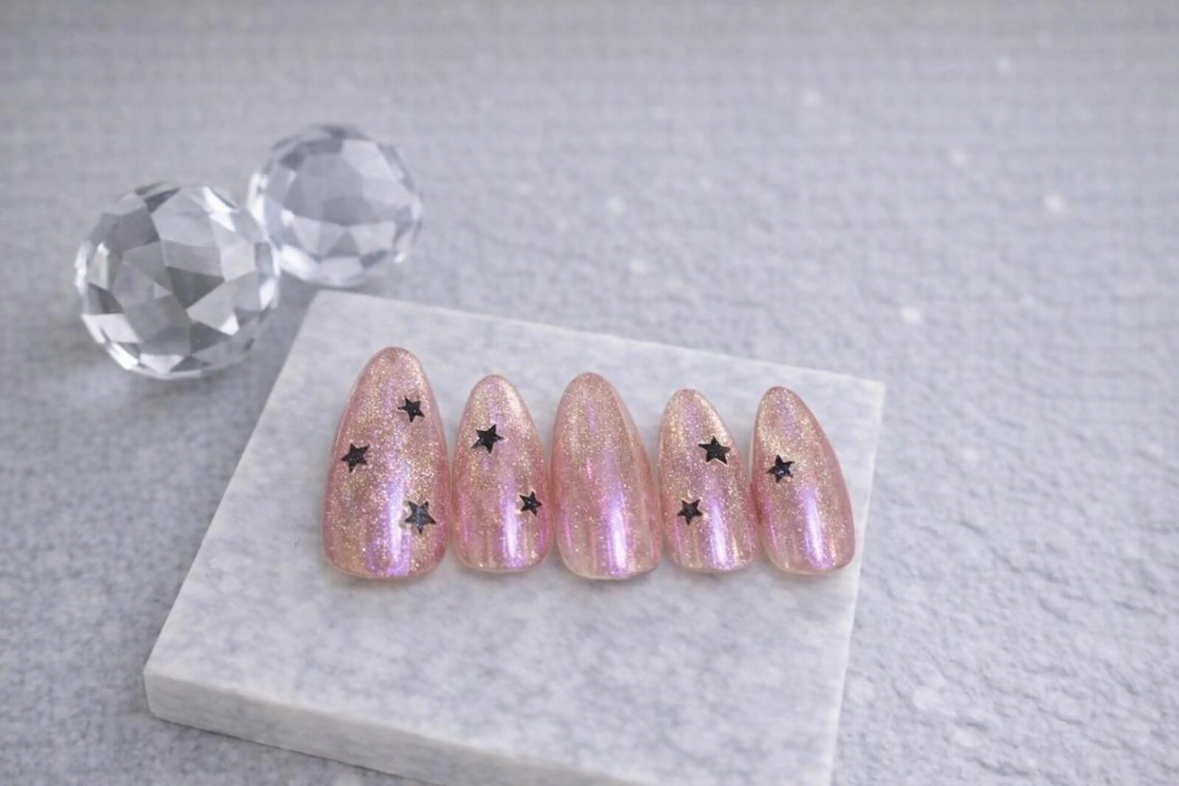 ネイル REBEST南森町 nail🪽のネイルデザイン