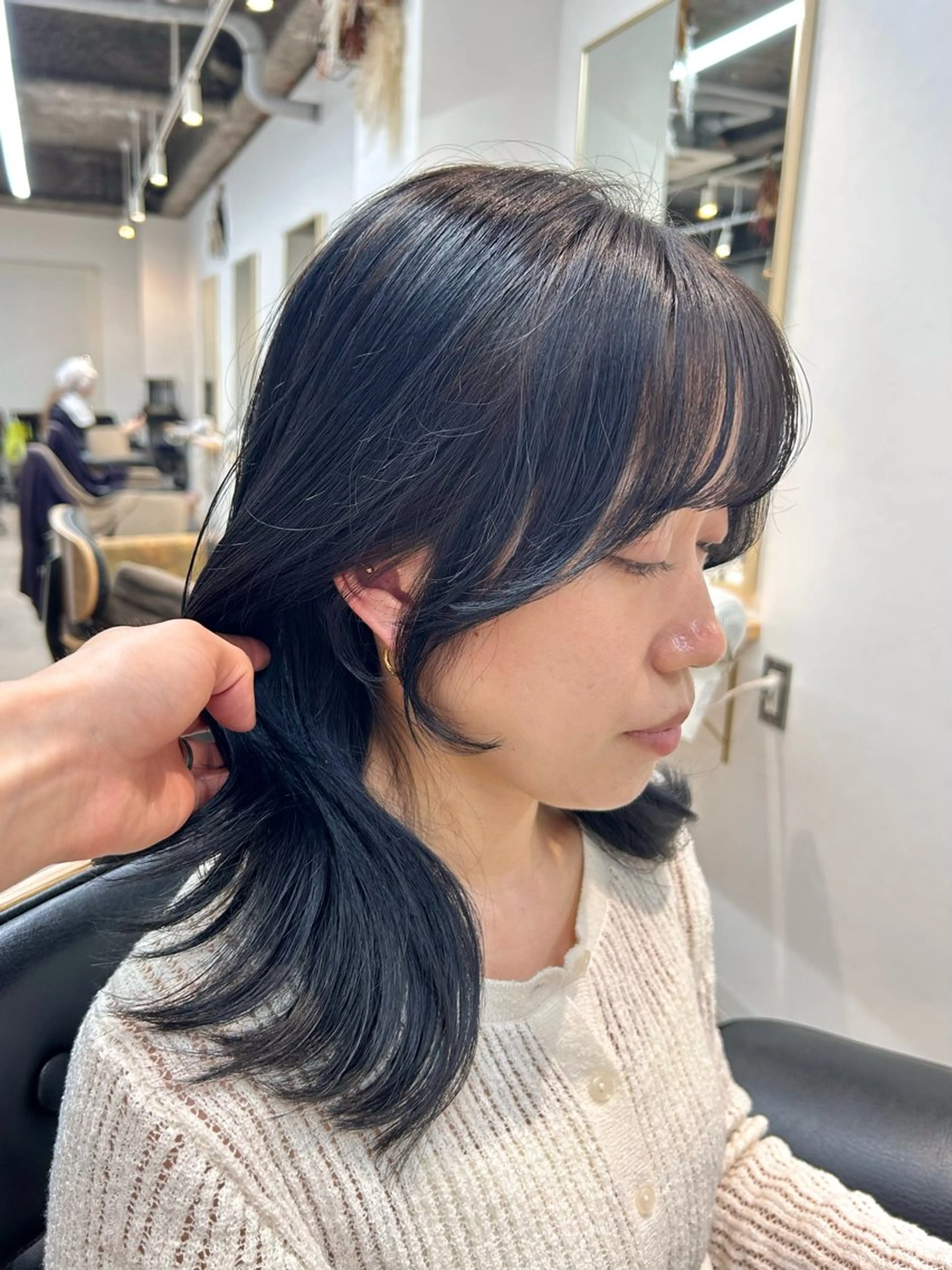 セミロング カラー 顔周りカット カット ヘアカラー トリートメント 韓国ボブ/レイヤー/ ハイトーン/まなみのヘアスタイル