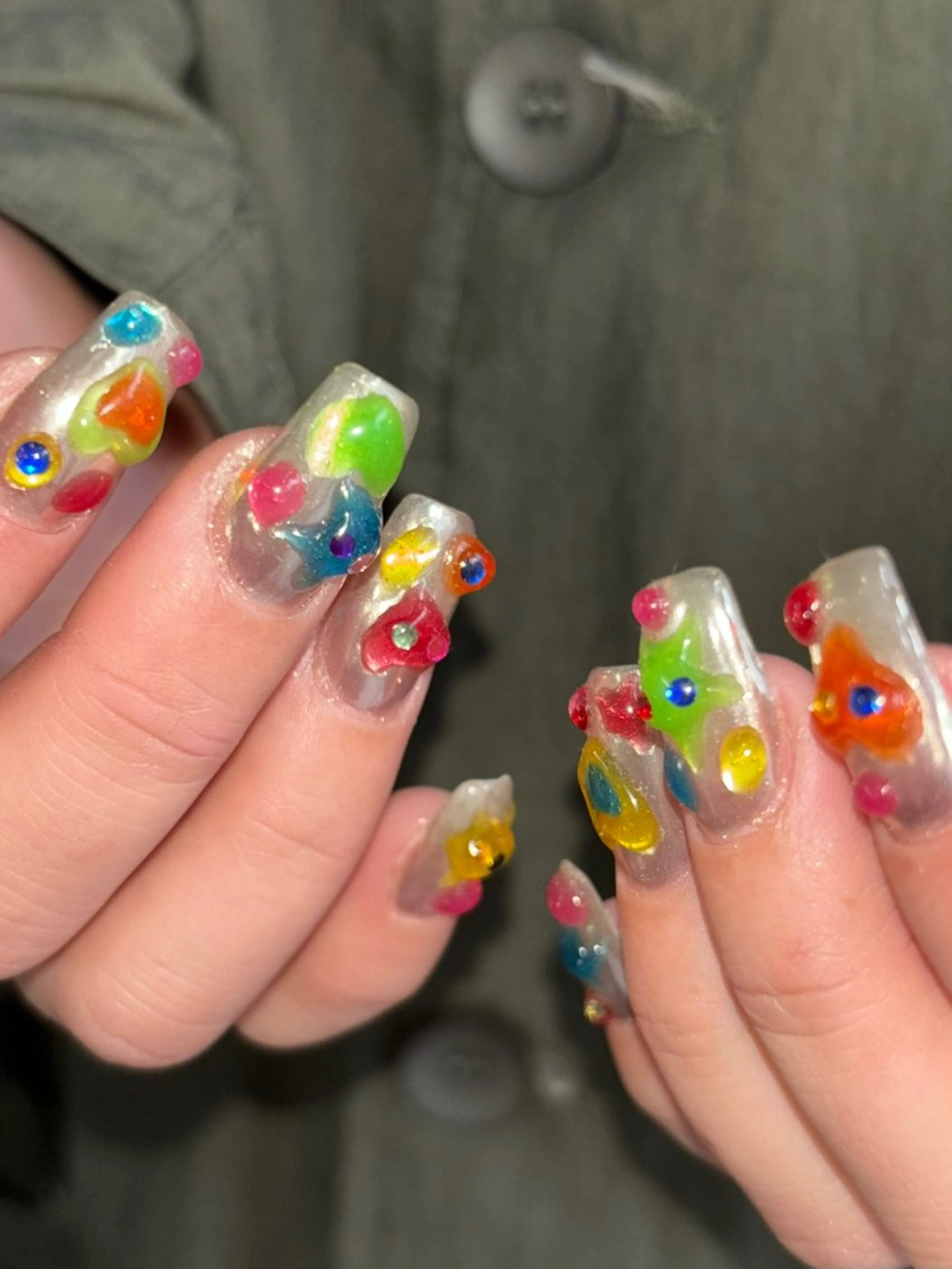 ネイル ハンドネイル 🪐富島彩夏 /海外nail🪐のネイルデザイン