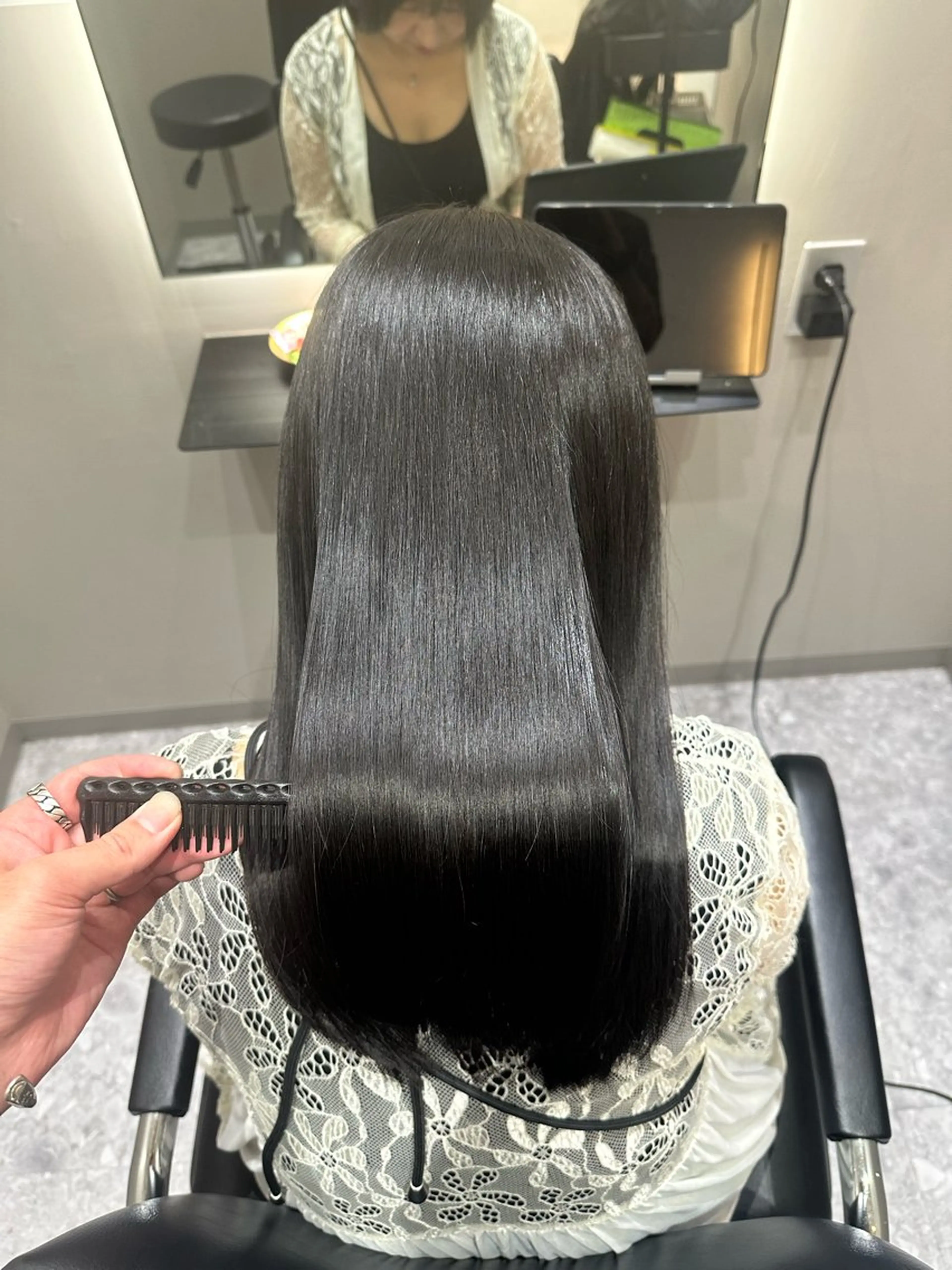 セミロング カラー トリートメント 🪞個室サロン/韓国 艶髪/keito🪞のヘアスタイル