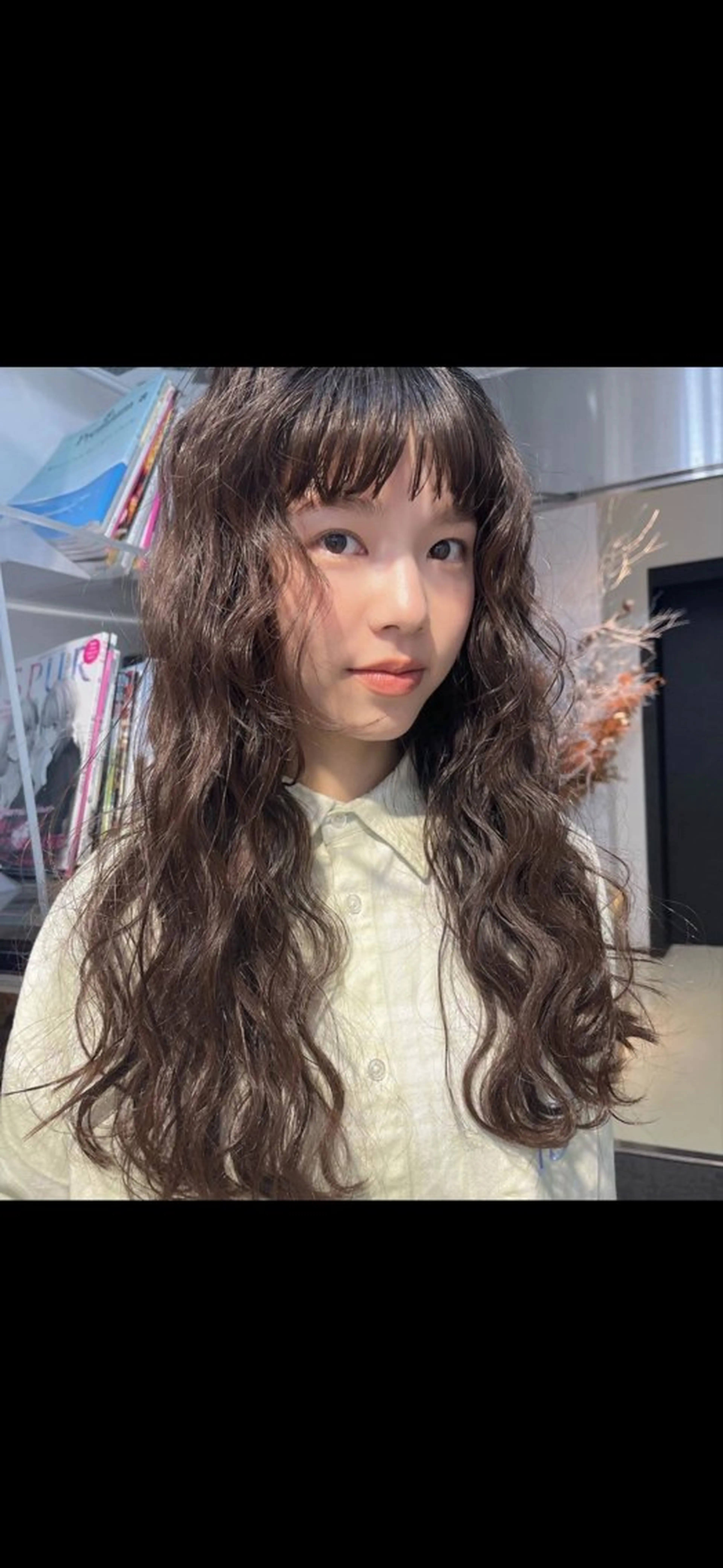 ロング パーマ miyu 透明感カラー/パーマのヘアスタイル