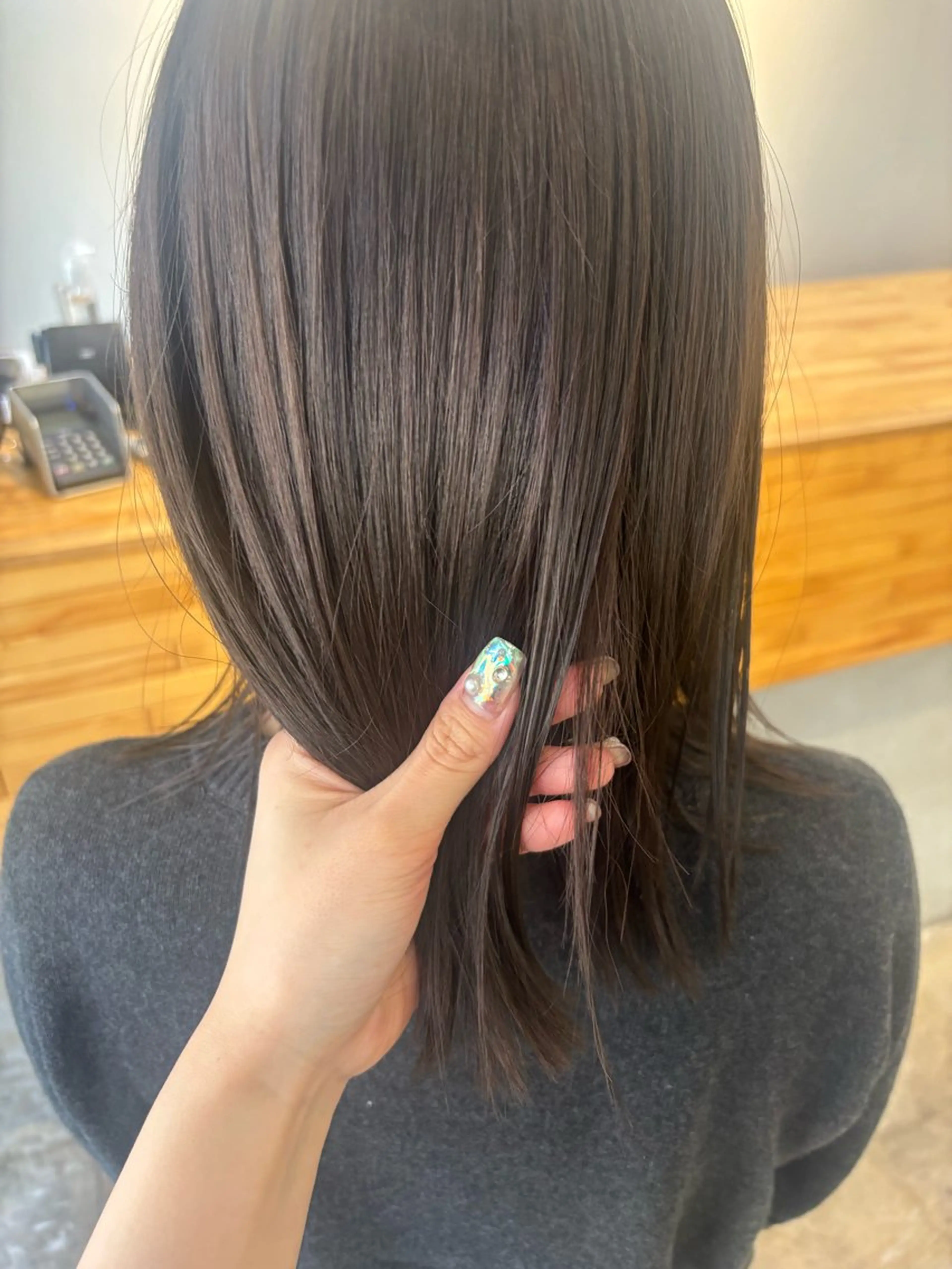 ミディアム カラー オリーブカラー ヘアカラー NAVY/ Miharuのヘアスタイル